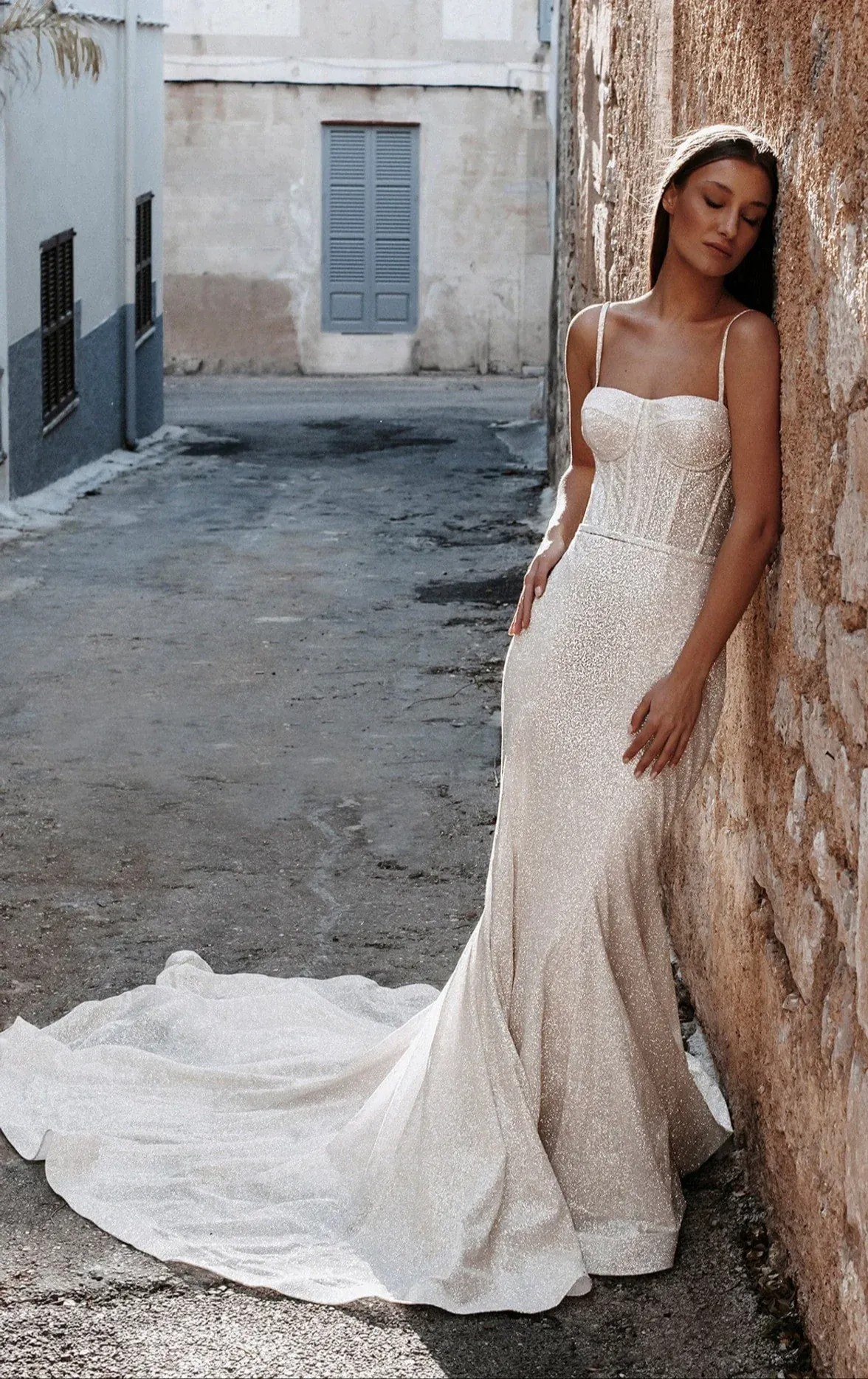 Abella E174 - Size 4