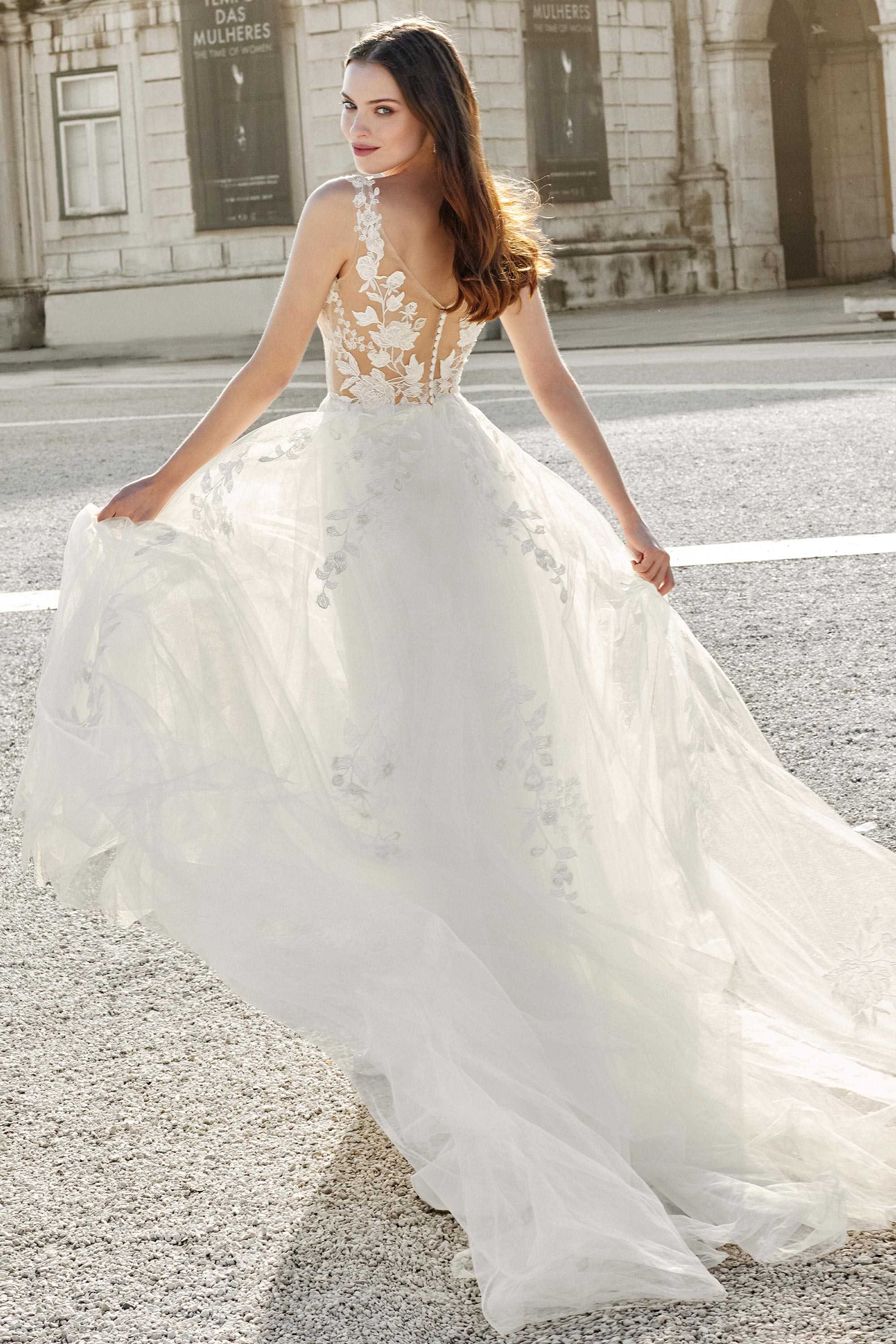 Adore by Justin Alexander 11142 - Size 16 - Image 4