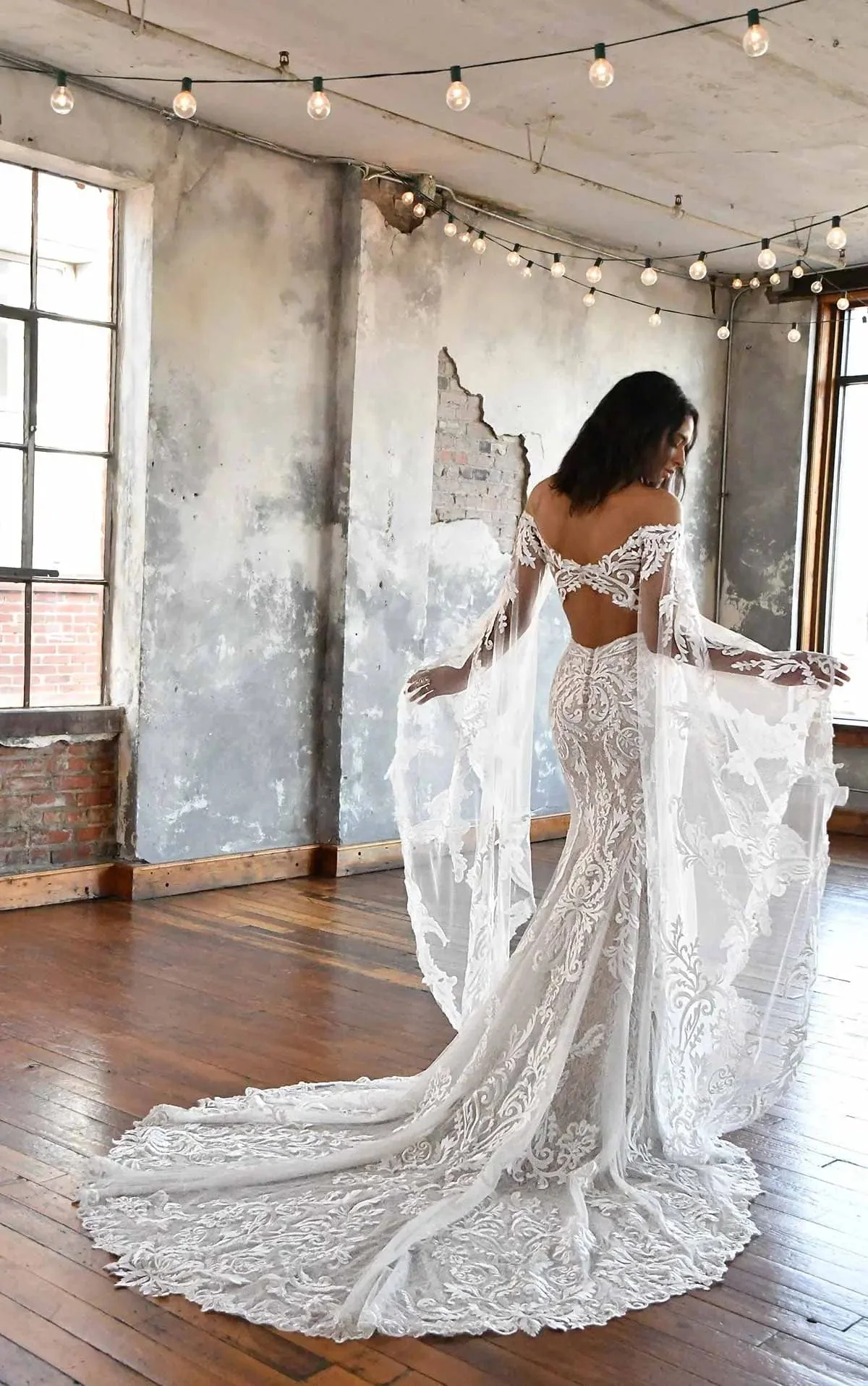 All Who Wander Kenzo - Size 12 - Image 2