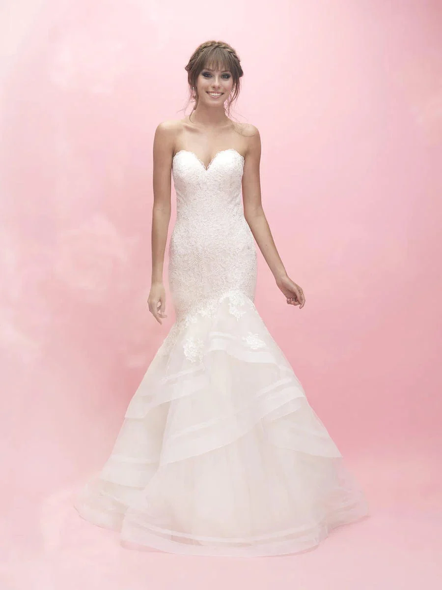 Allure 3064 - Size 16