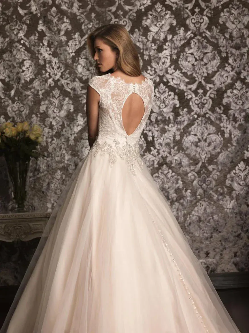 Allure 9022 - Size 10 - Image 2