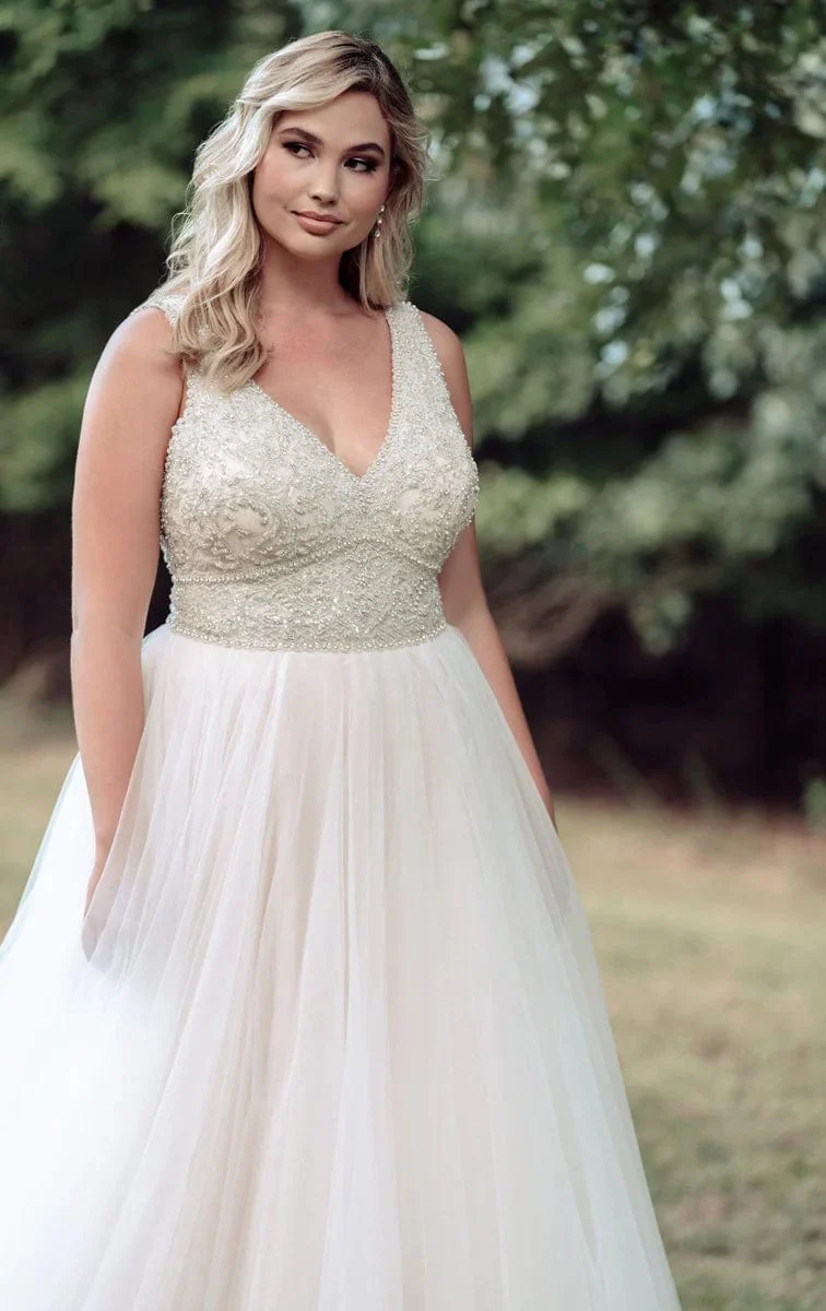 Allure 9764 - Size 24 - Image 2