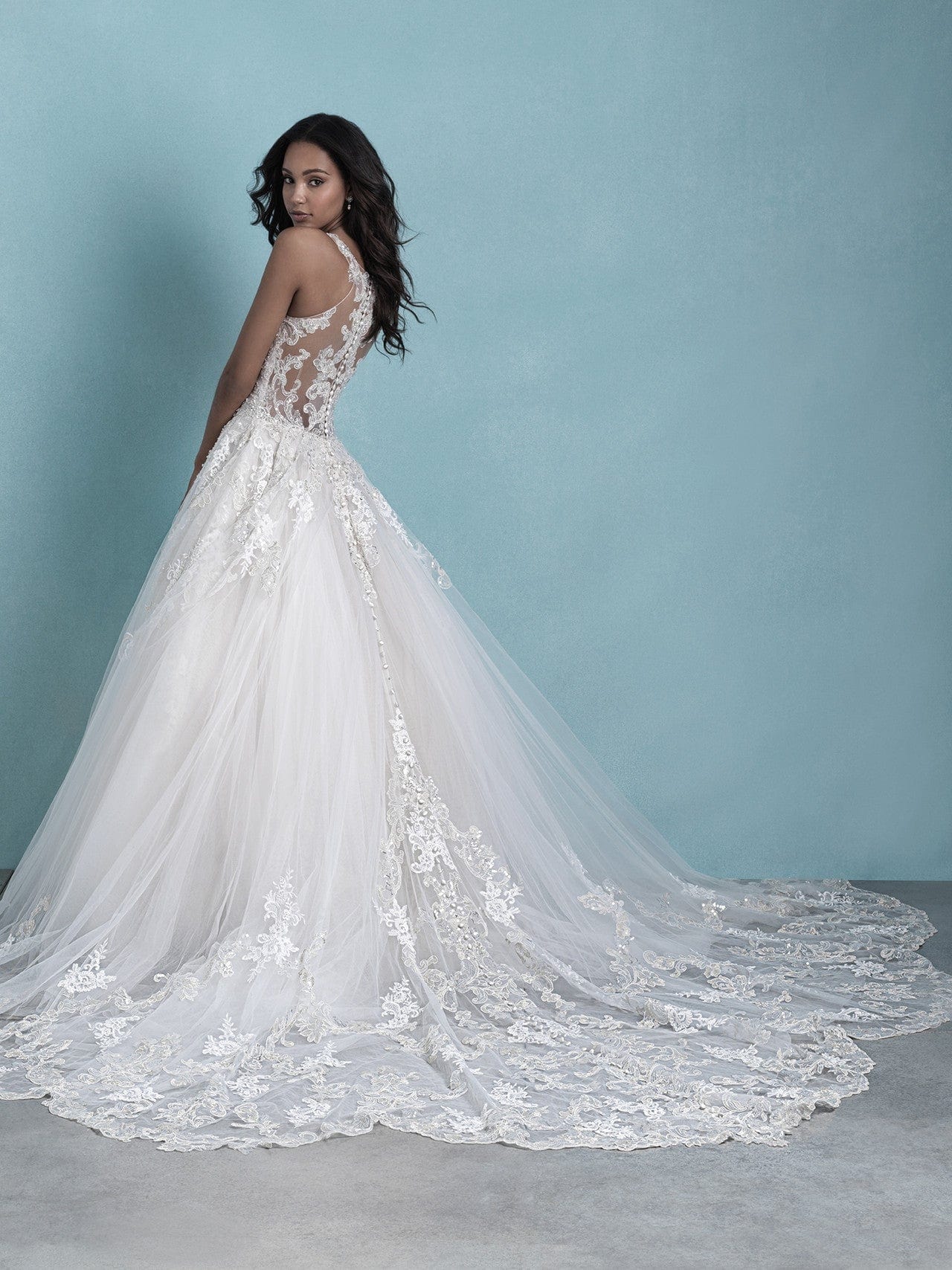 Allure 9775 - Size 12 - Image 2
