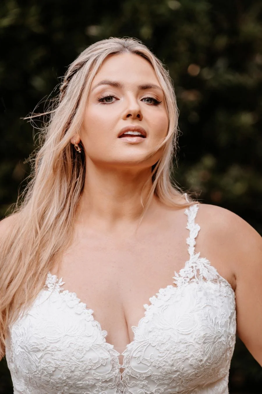 Allure 9812 - Size 20 - Image 2