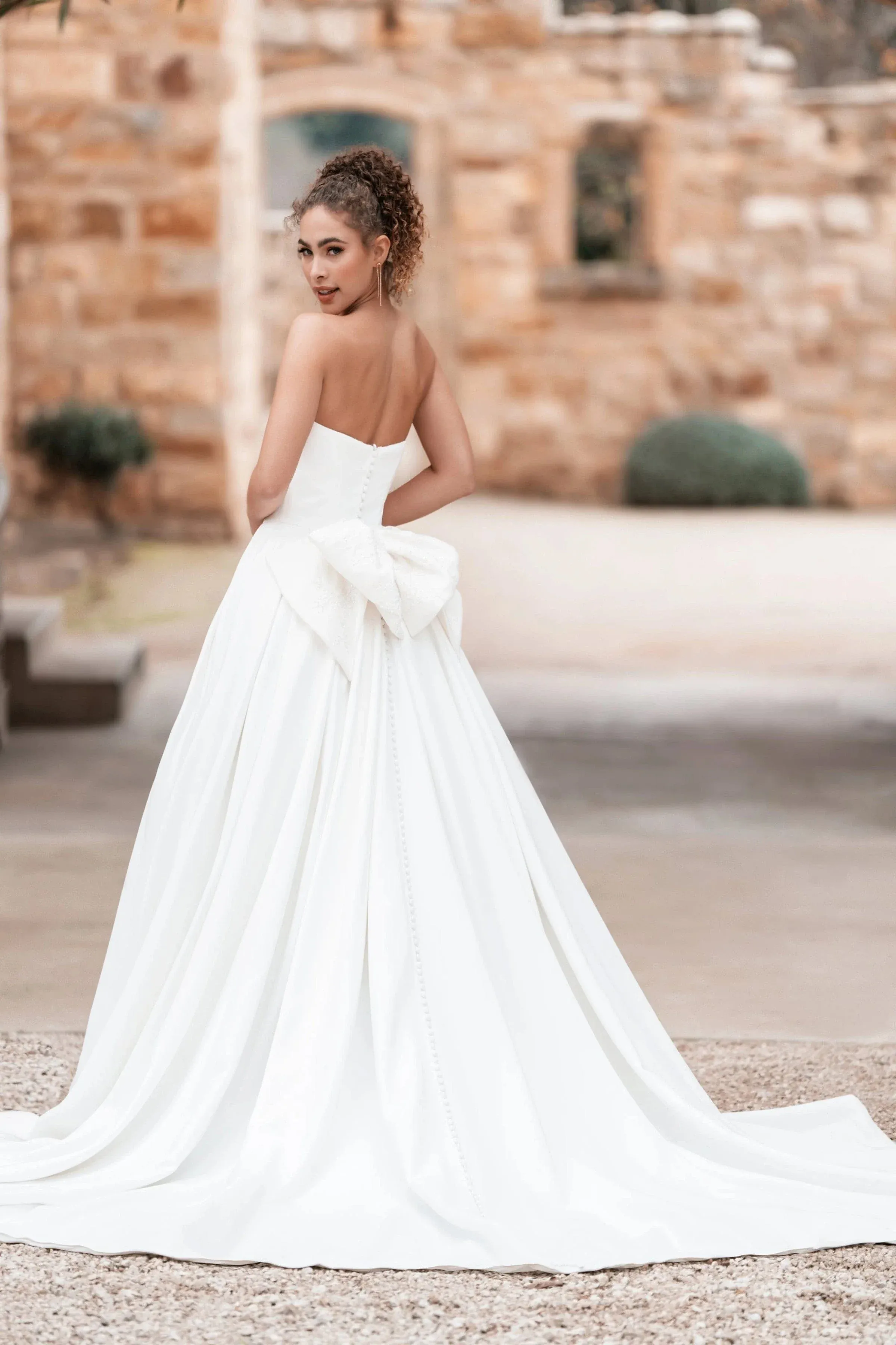 Allure A1254 - Size 16 - Image 2