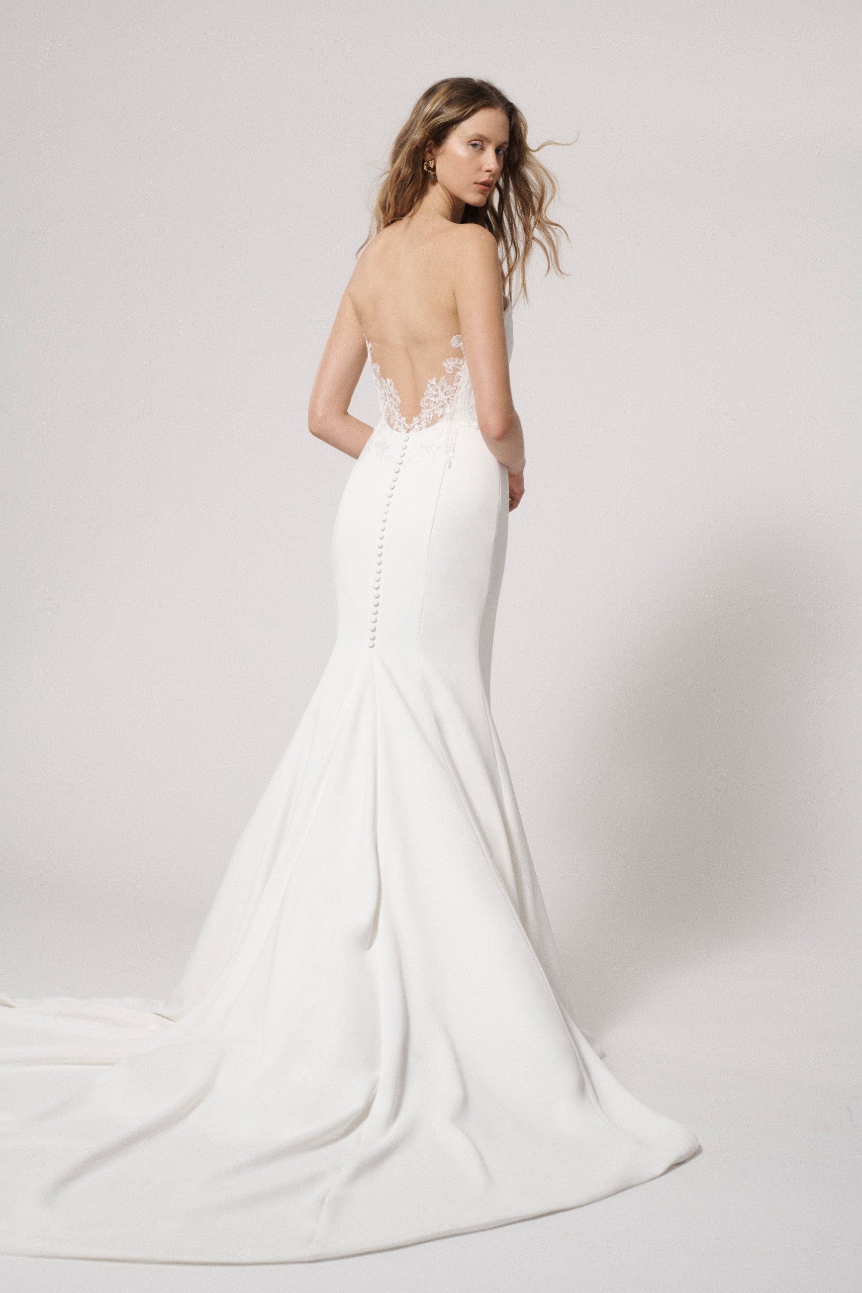 Alyne Beverly - Size 12 - Image 2