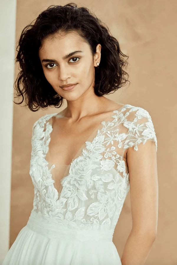 Amsale Danielle - Size 4 - Image 3