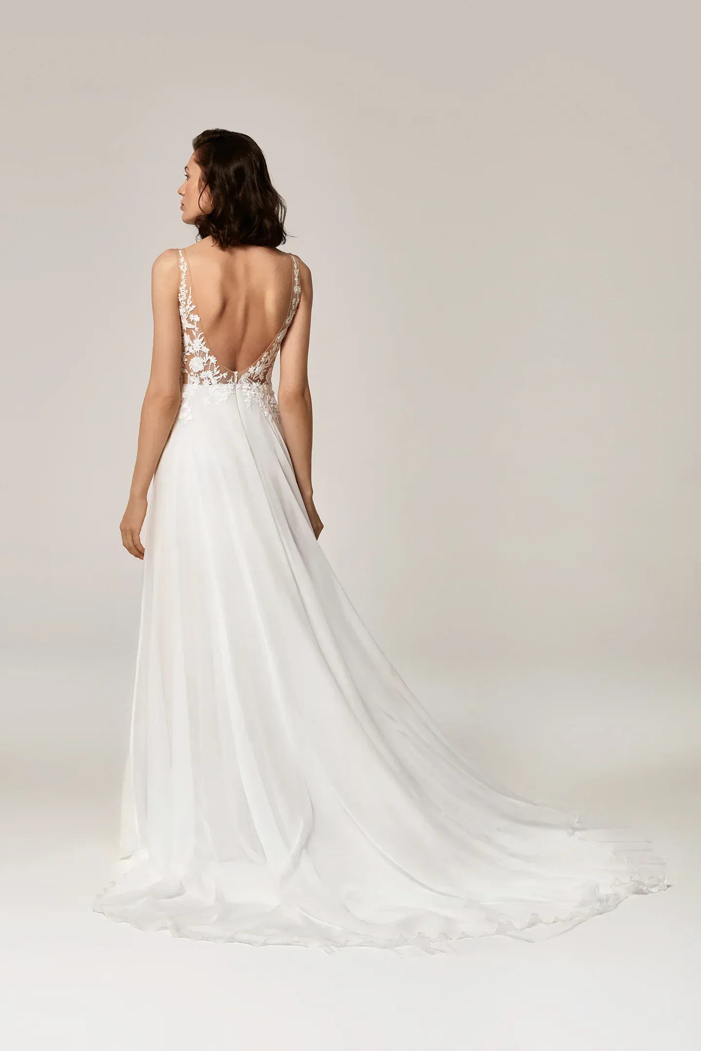Anna Kara Millo - Size 10 - Image 2