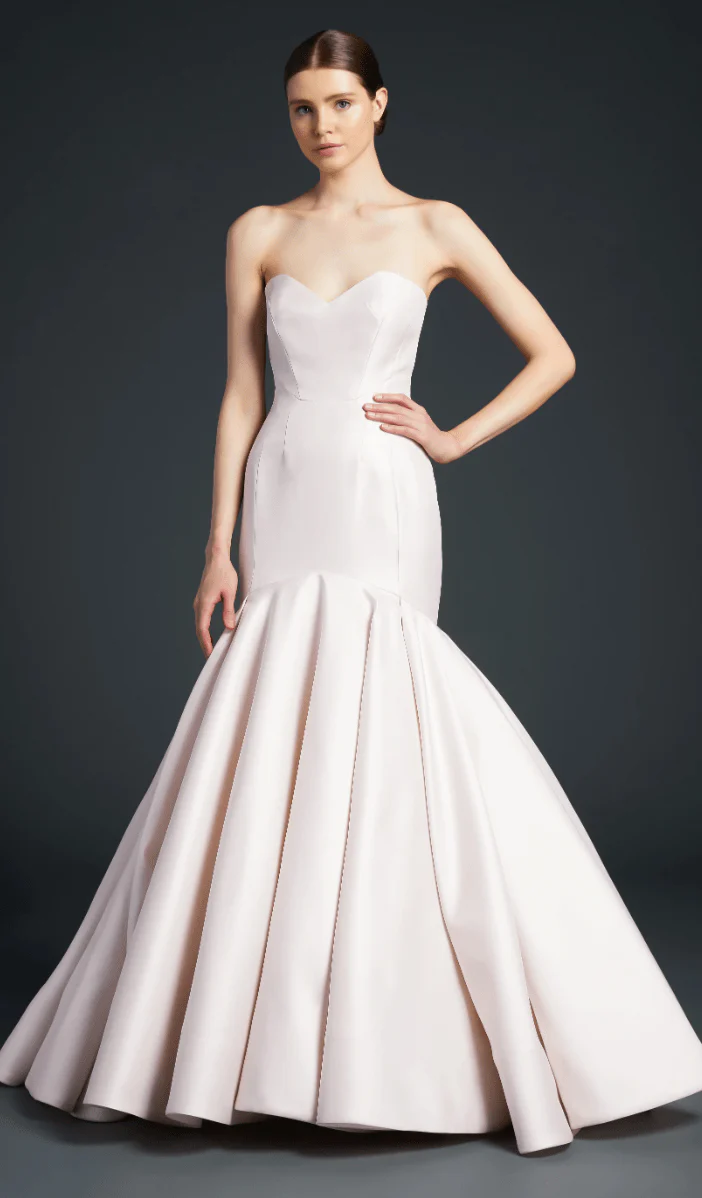 Anne Barge Rocha - Size 18