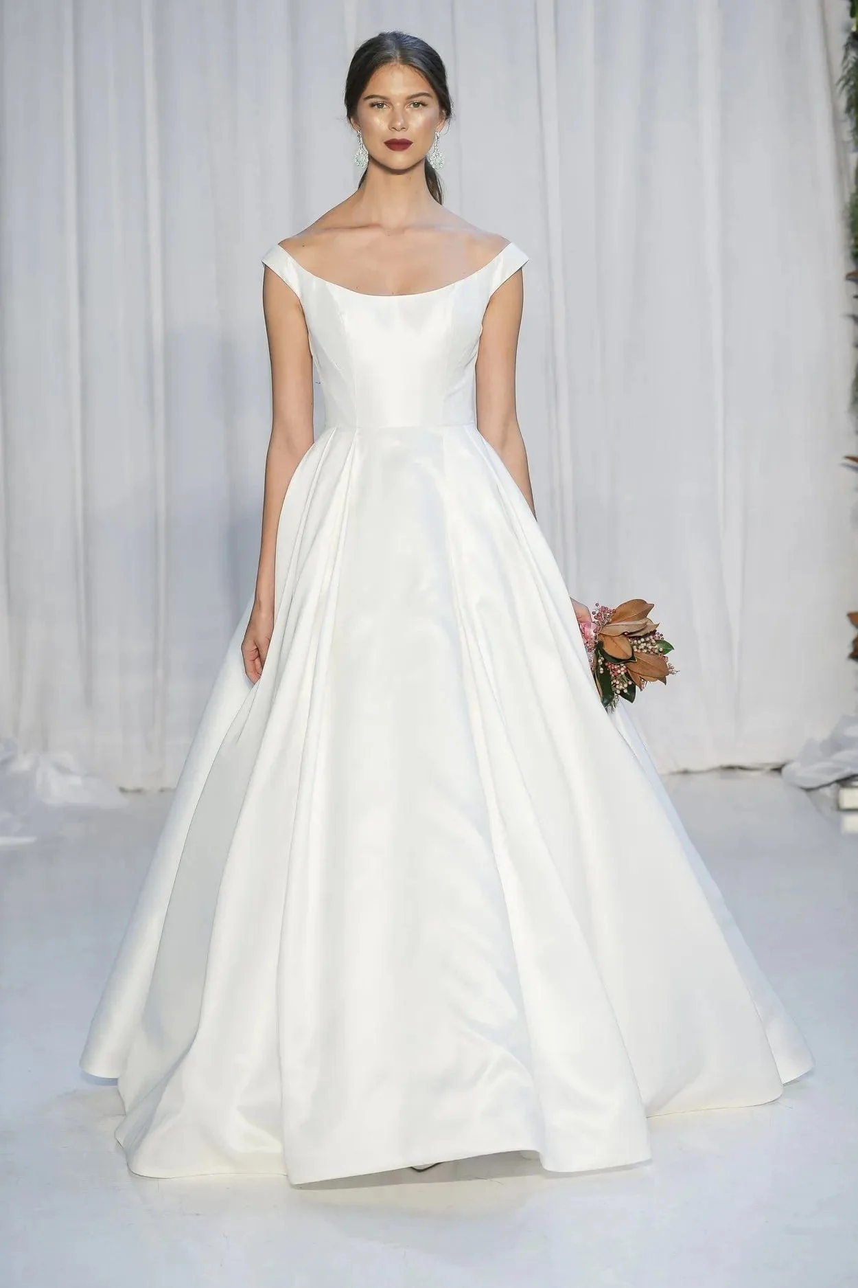 Anne Barge Sloane - Size 10 - Image 3