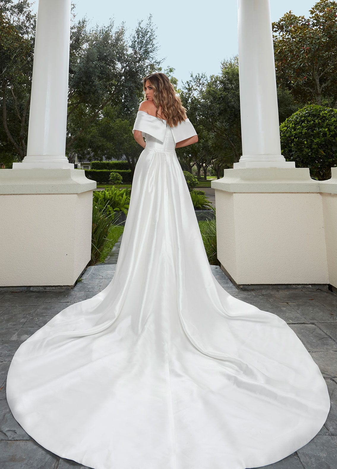 Ashley & Justin 10916 - Size 10 - Image 2