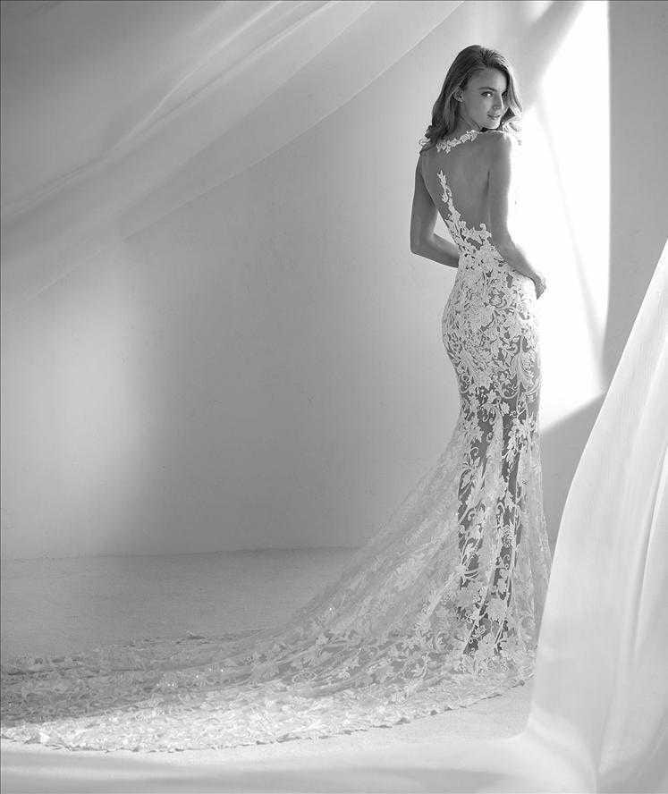 Atelier Pronovias Rubi - Size 10 - Image 2