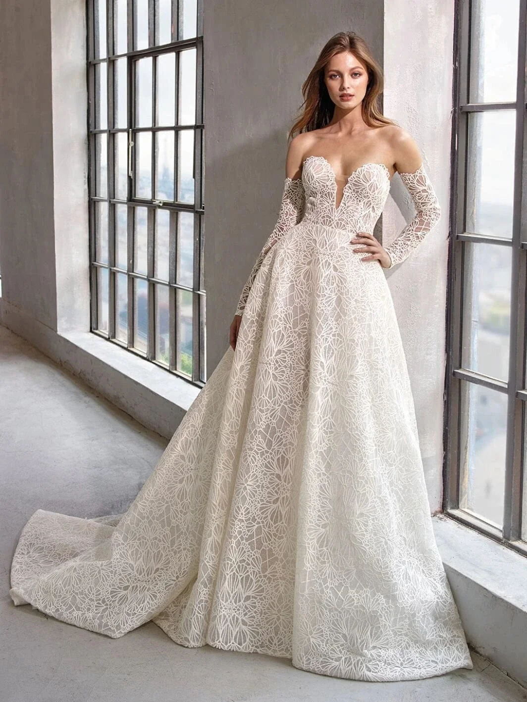 Badgley Mischka Fergie - Size 12