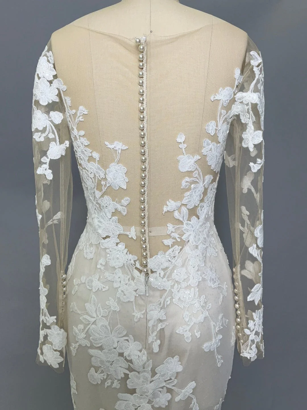 Casablanca BL320 - Size 8 - Image 6
