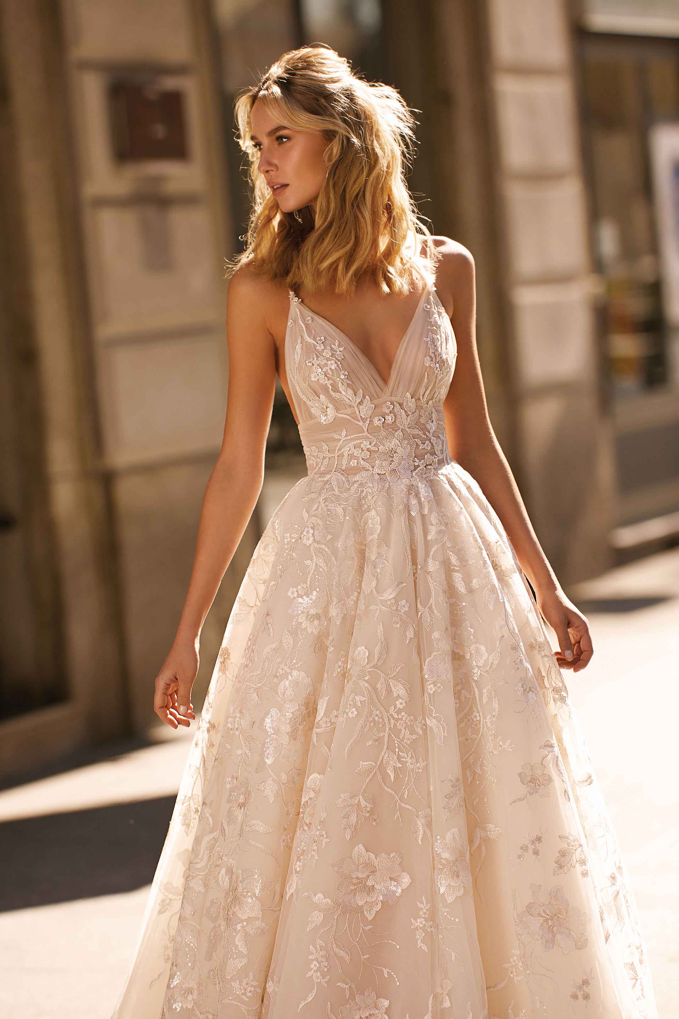 Berta 20-06 - Size 10 - Image 3