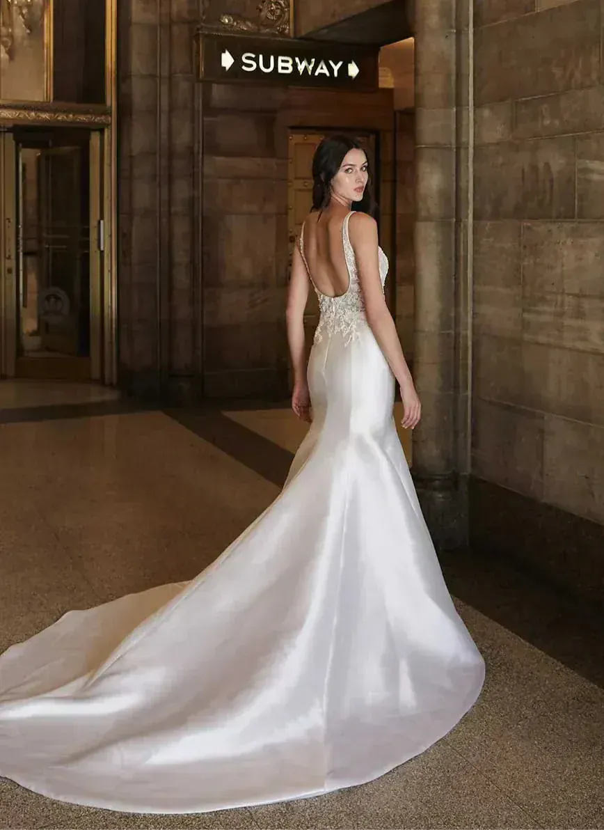 Bliss by Monique Lhuillier BL20108 - Size 12 - Image 2