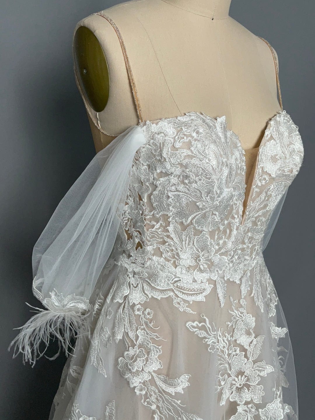 Calla Blanche Blair - Size 12 - Image 5