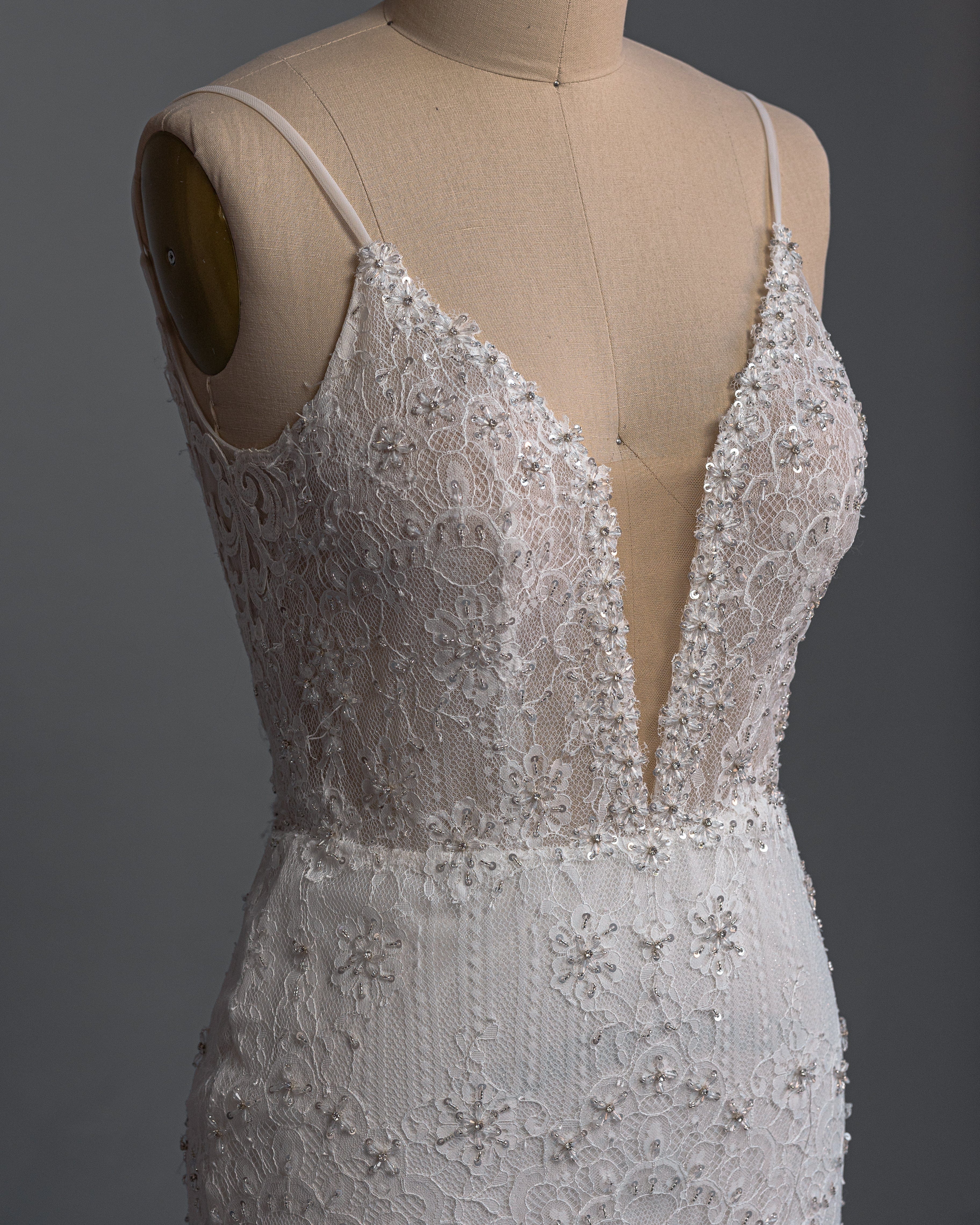 Calla Blanche Faith - Size 12 - Image 6