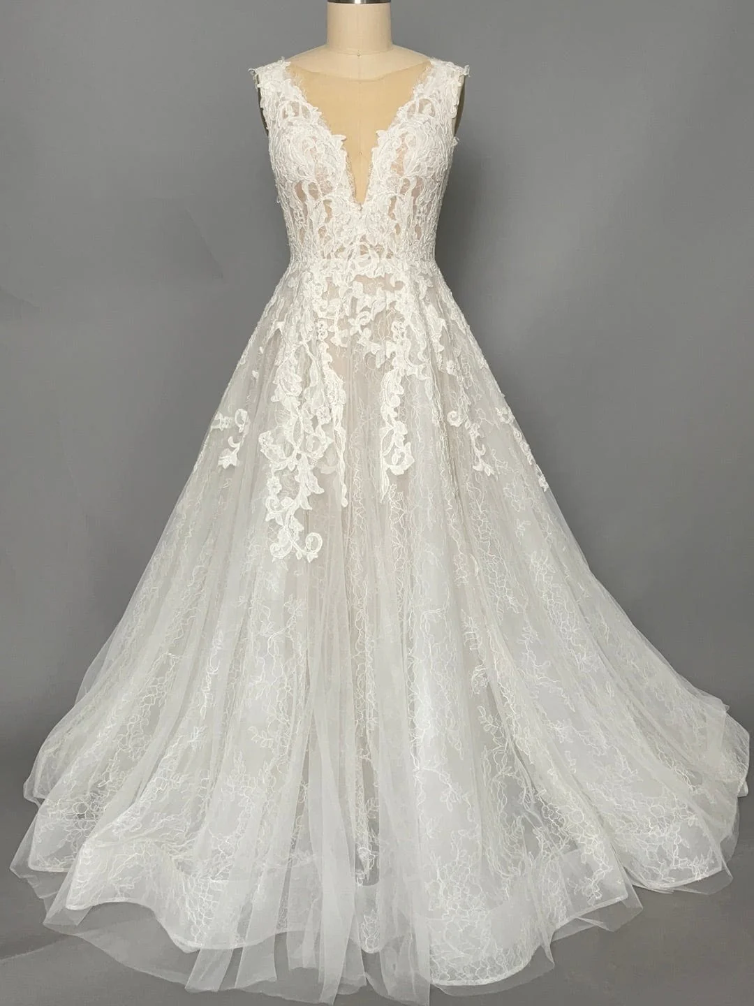 Calla Blanche Hermione - Size 12 - Image 3