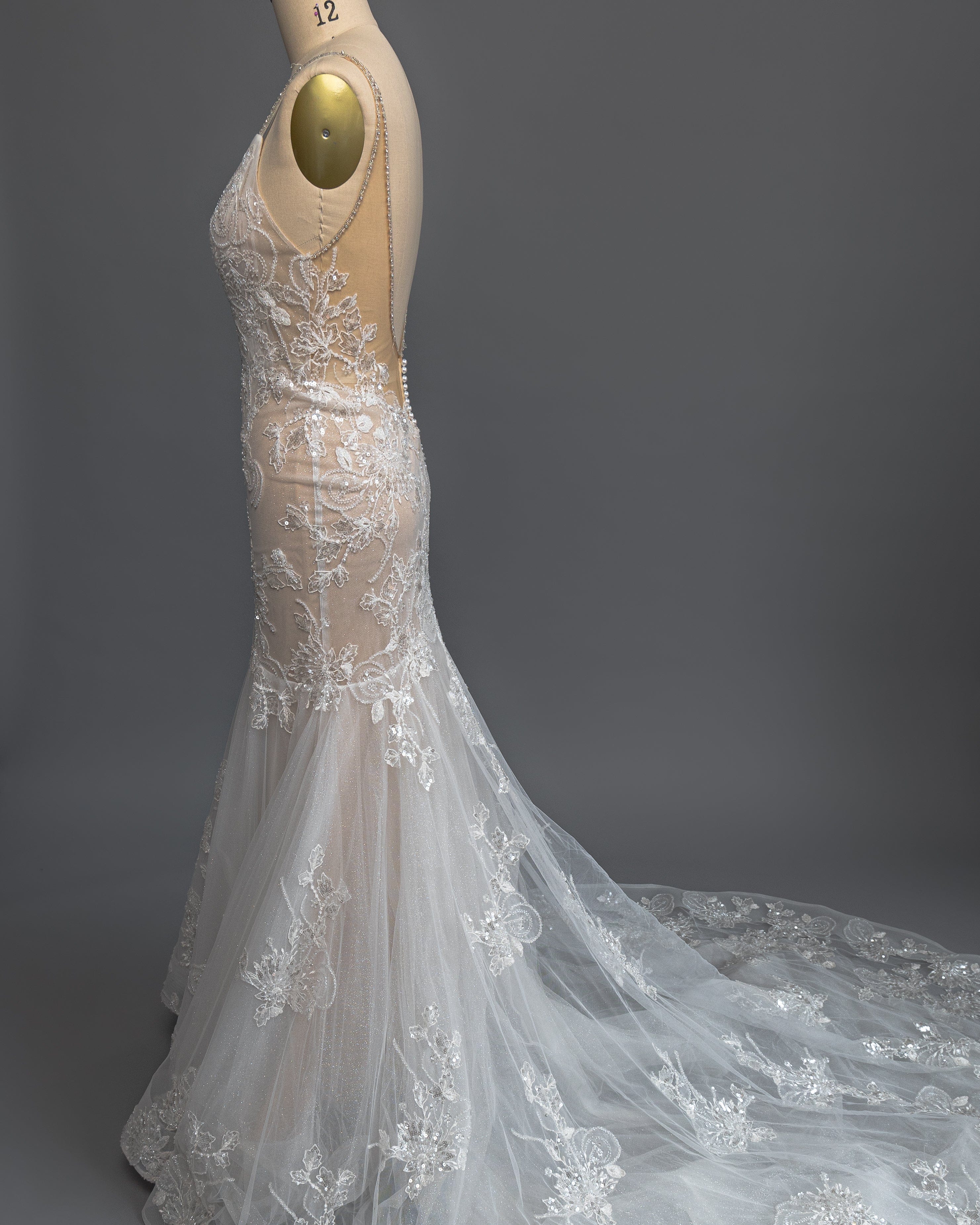 Calla Blanche Sophia - Size 12 - Image 5