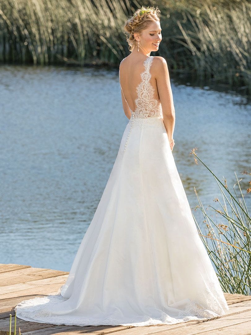 Casablanca BL269 - Size 8 - Image 2