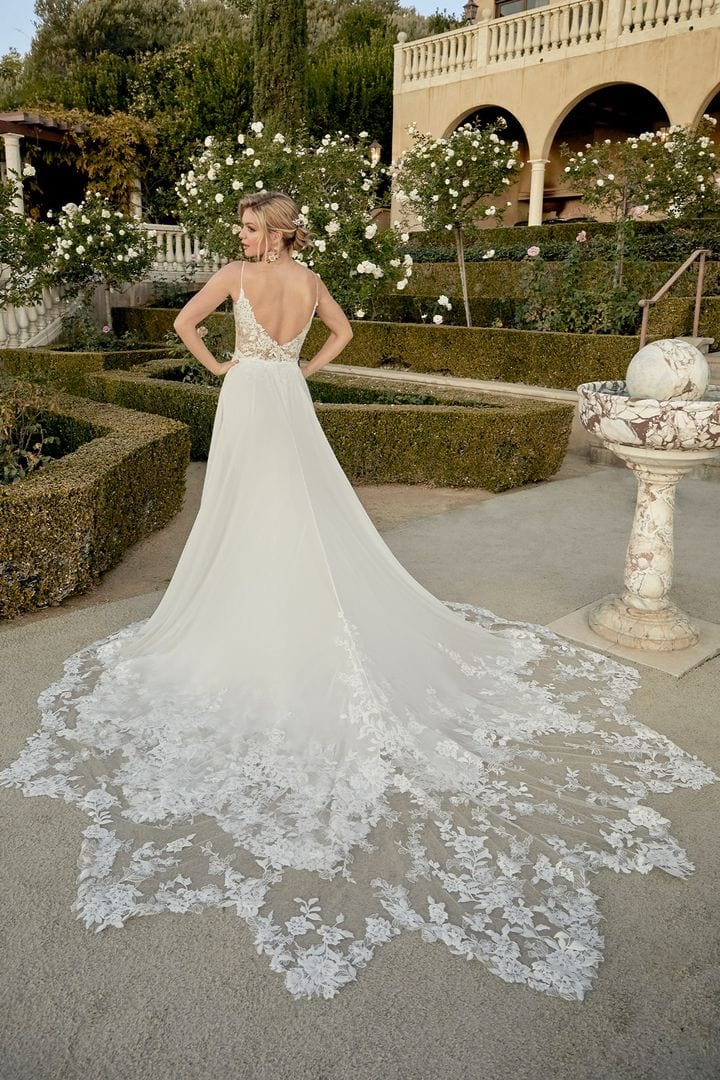 Casablanca Skylar 2460 + Overskirt - Size 6 - Image 2