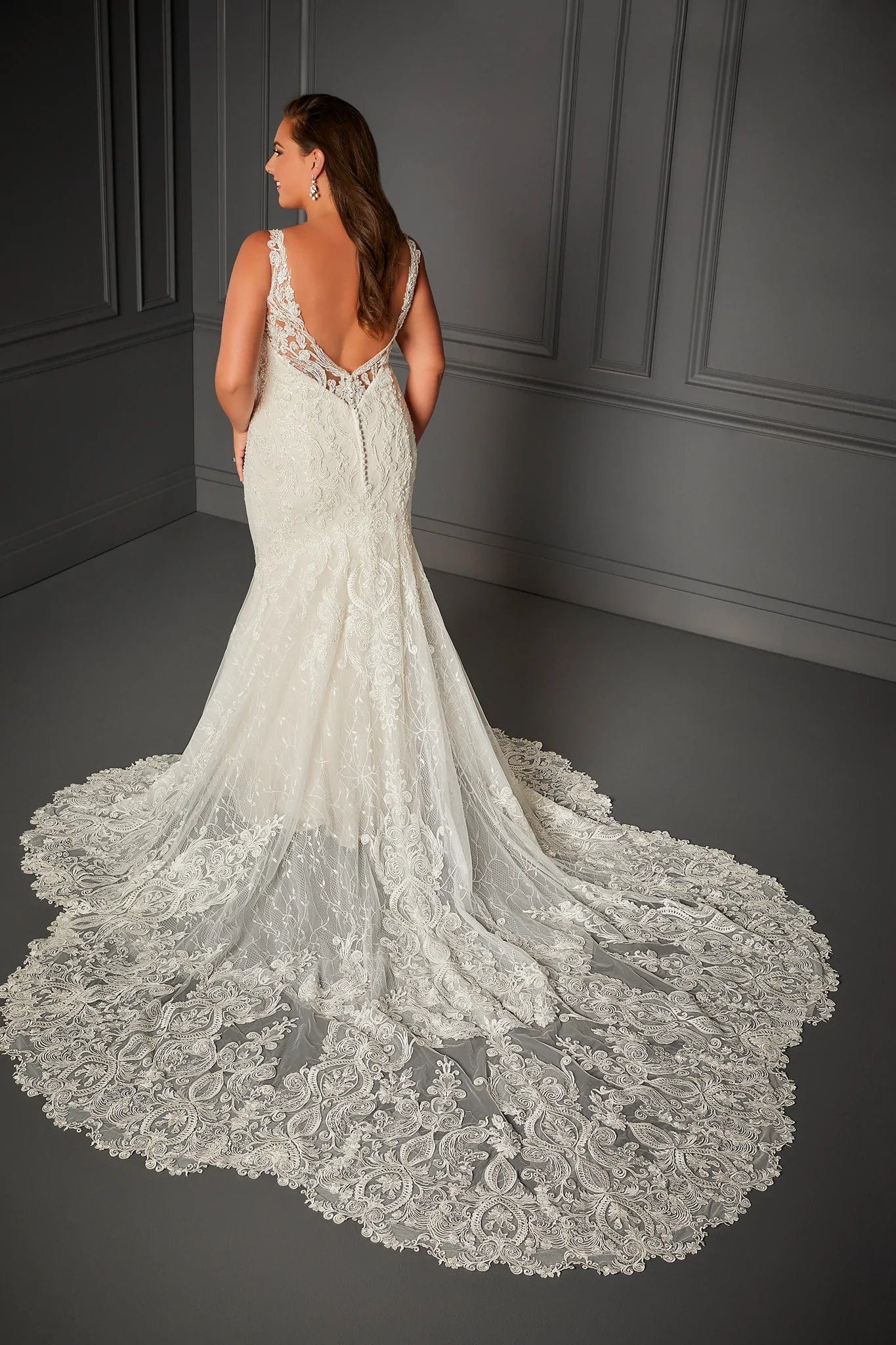 Christina Wu Love 29380 - Size 22 - Image 2