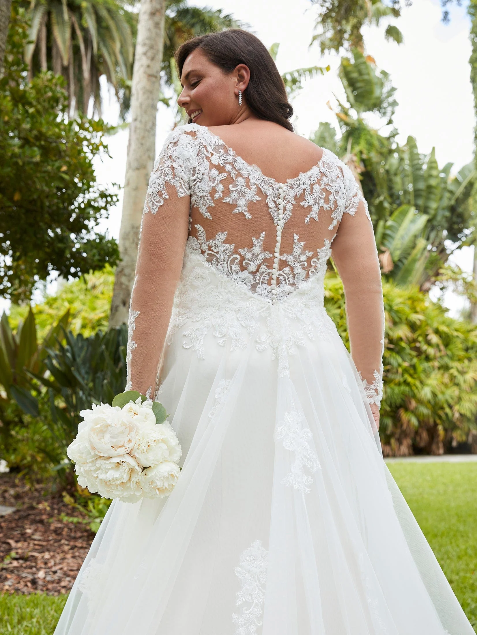 Christina Wu Love 29396 - Size 26 - Image 2