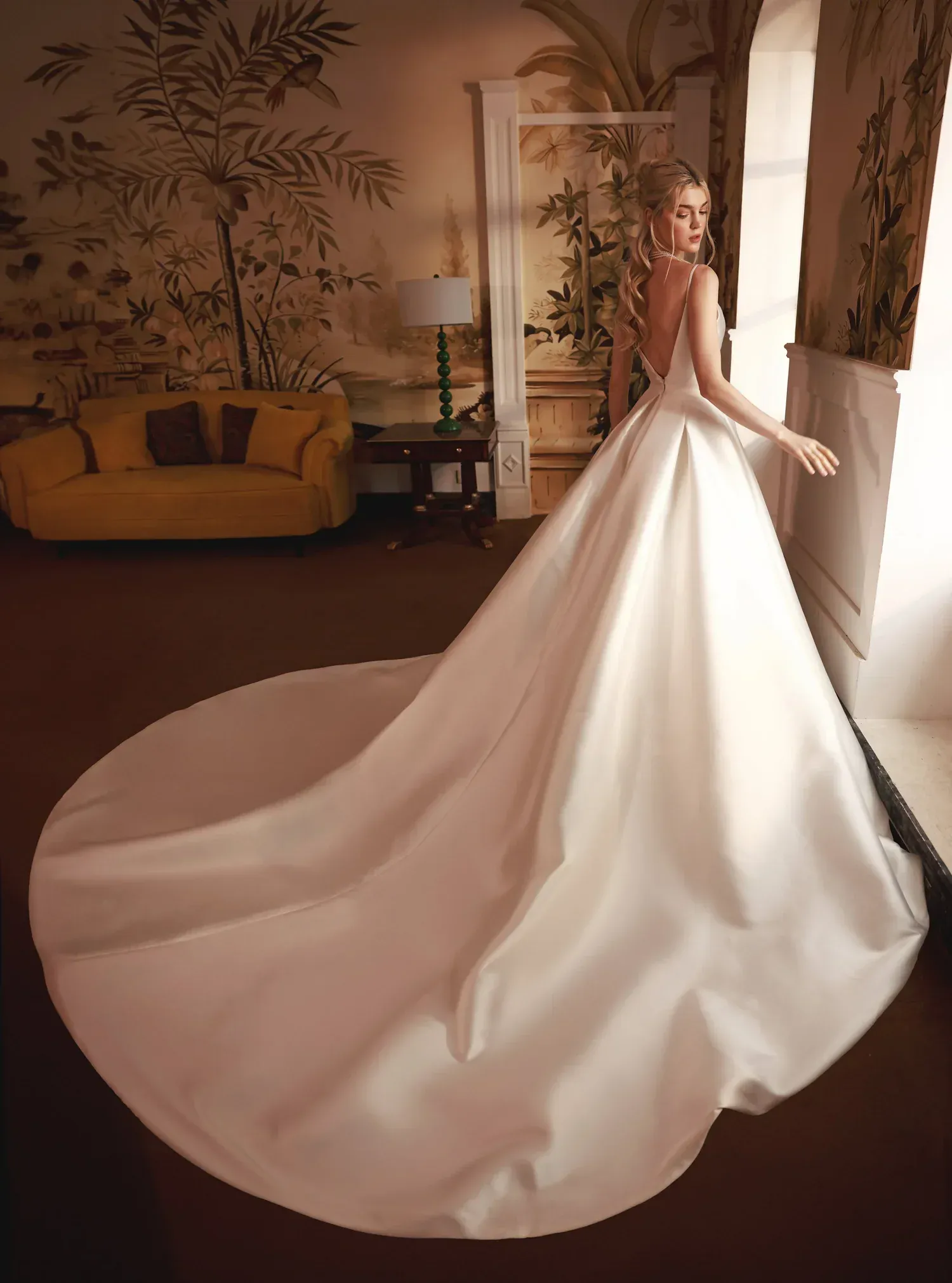 Dany Tabet Emilia - Size 12 - Image 2