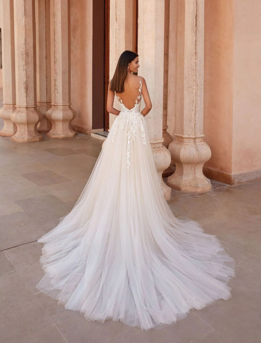 Demetrios 1080 - Size 10 - Image 2
