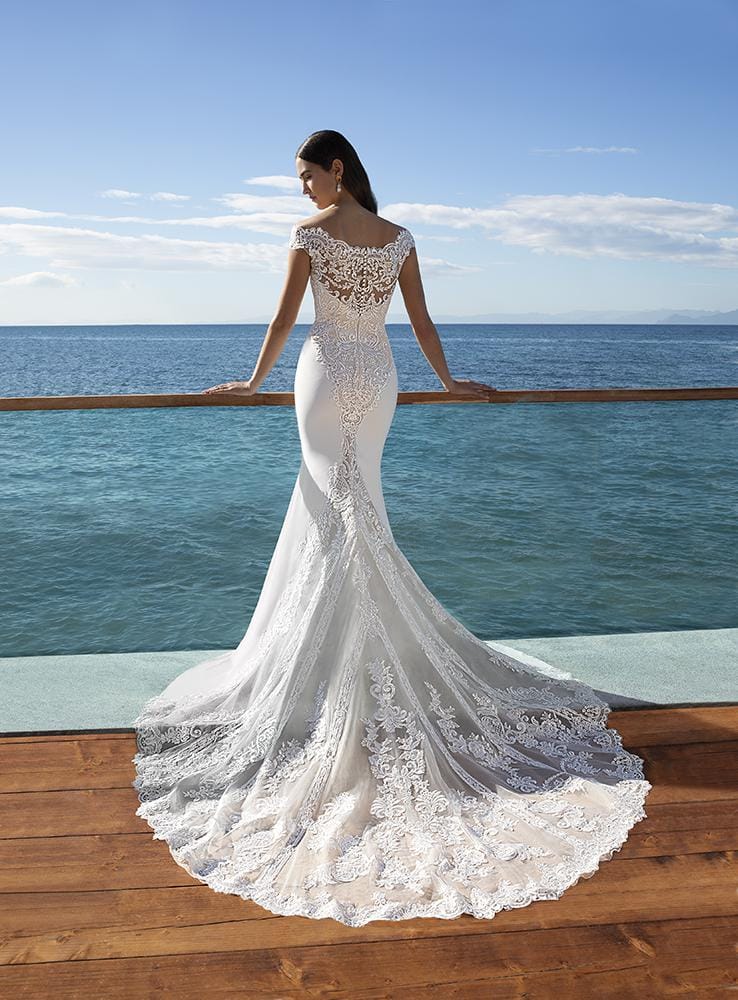 Demetrios 8023 - Size 14 - Image 2