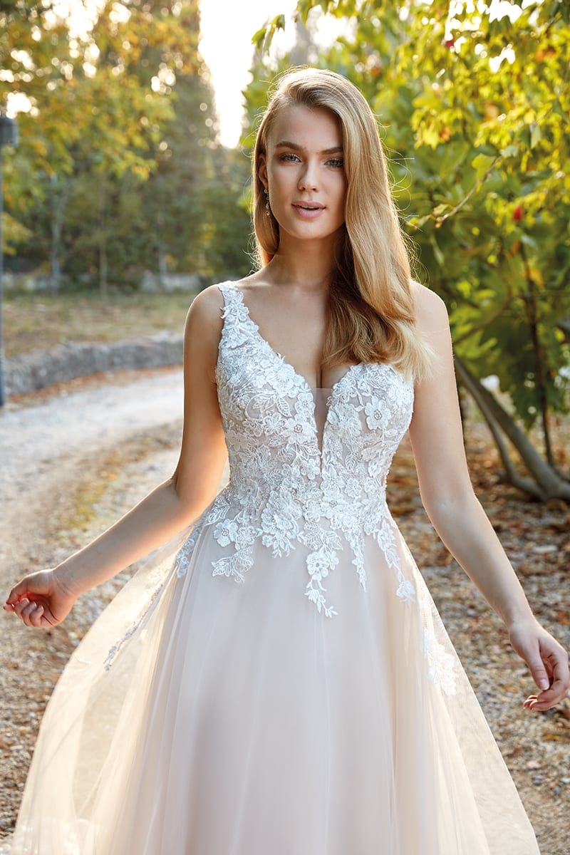 Eddy K. Adele - Size 14 - Image 3