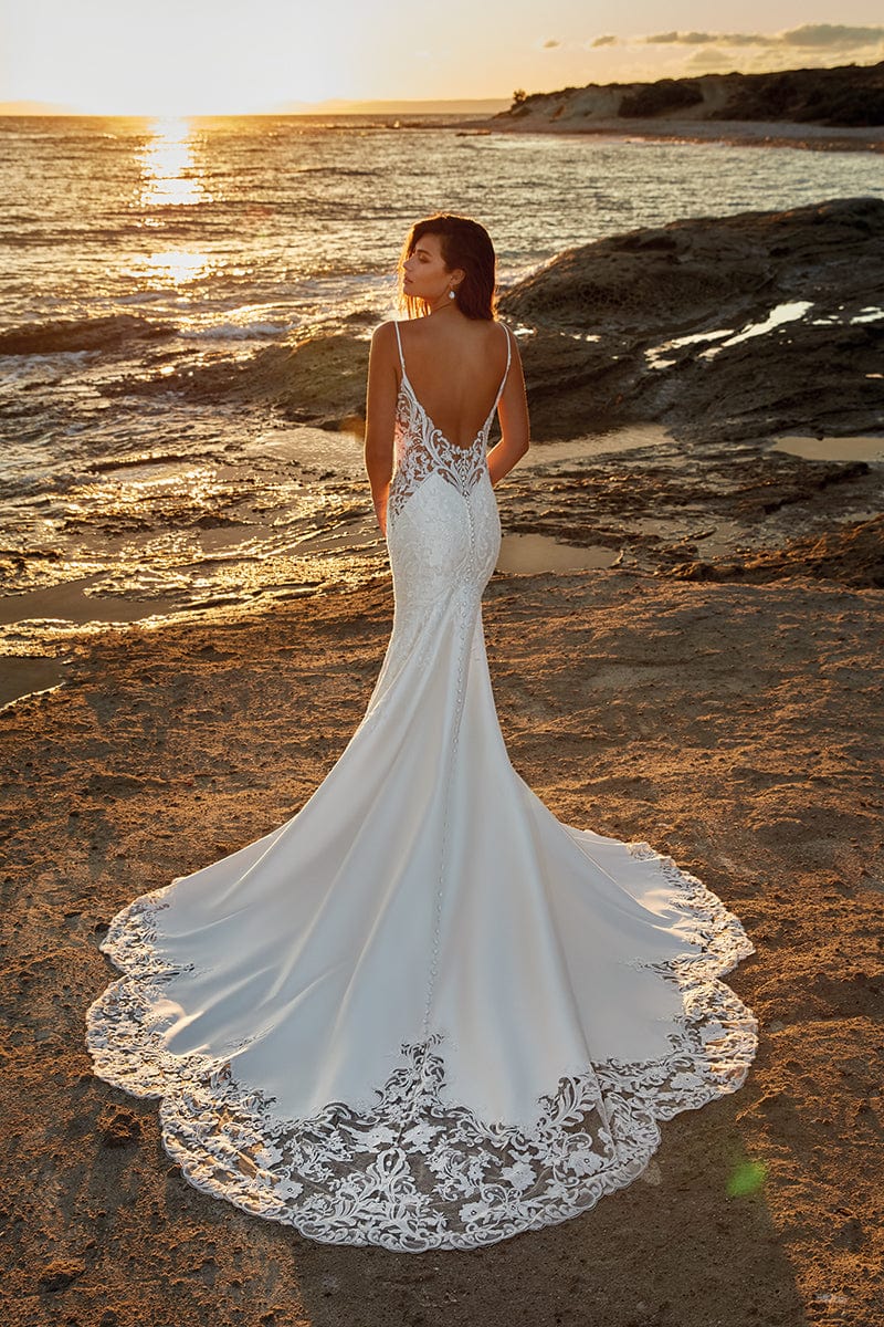 Eddy K. Desiree - Size 12 - Image 2