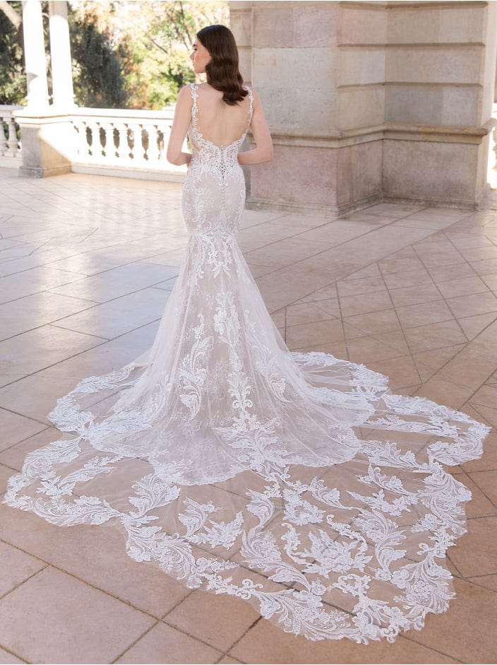 Élysée by Enzoani Valliére - Size 12 - Image 2