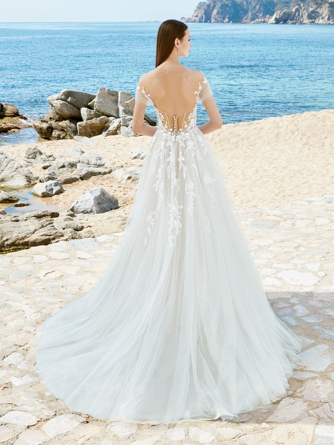 Enzoani Aisha - Size 16 - Image 2