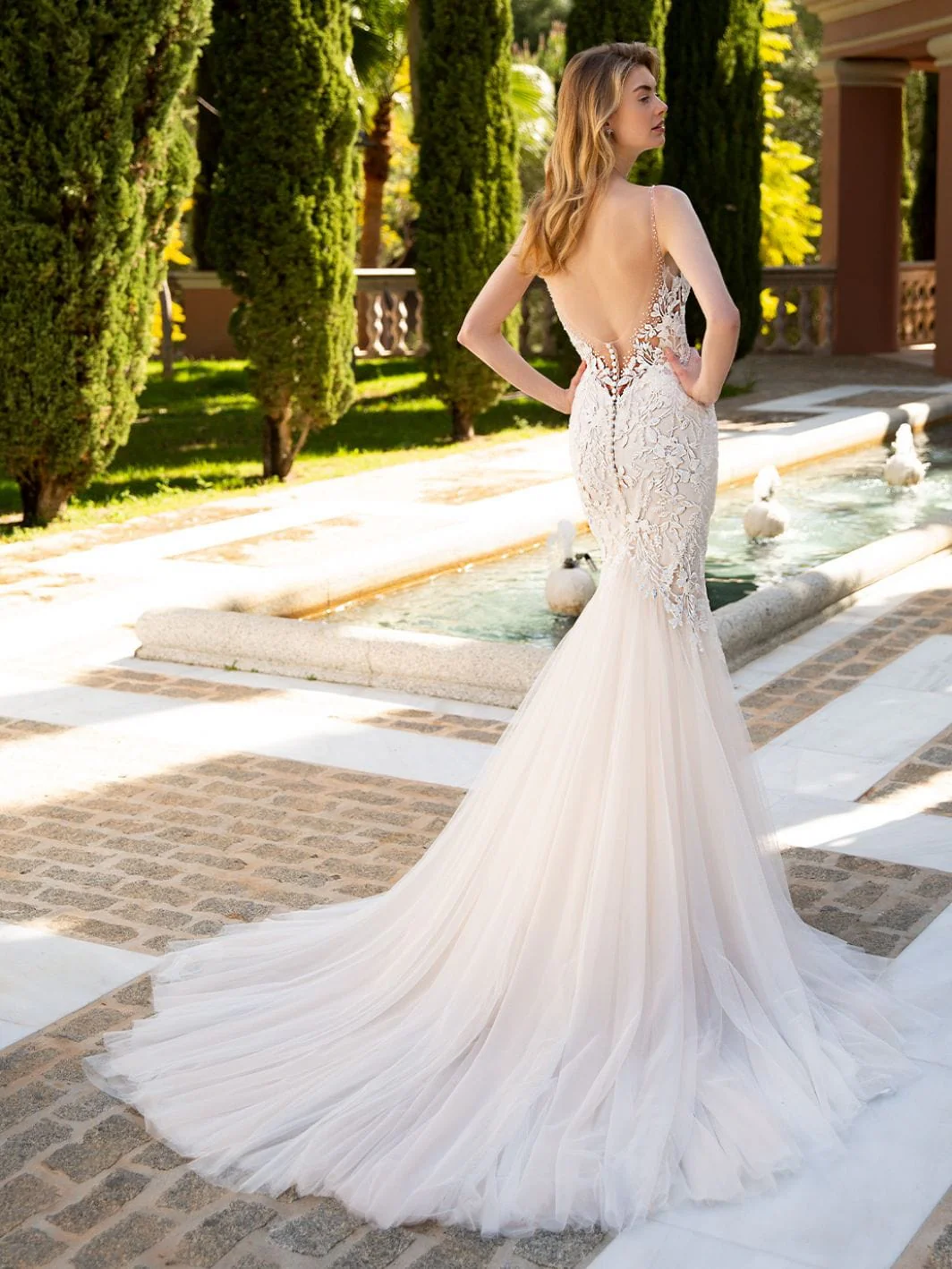 Enzoani Riley - Size 10 - Image 2