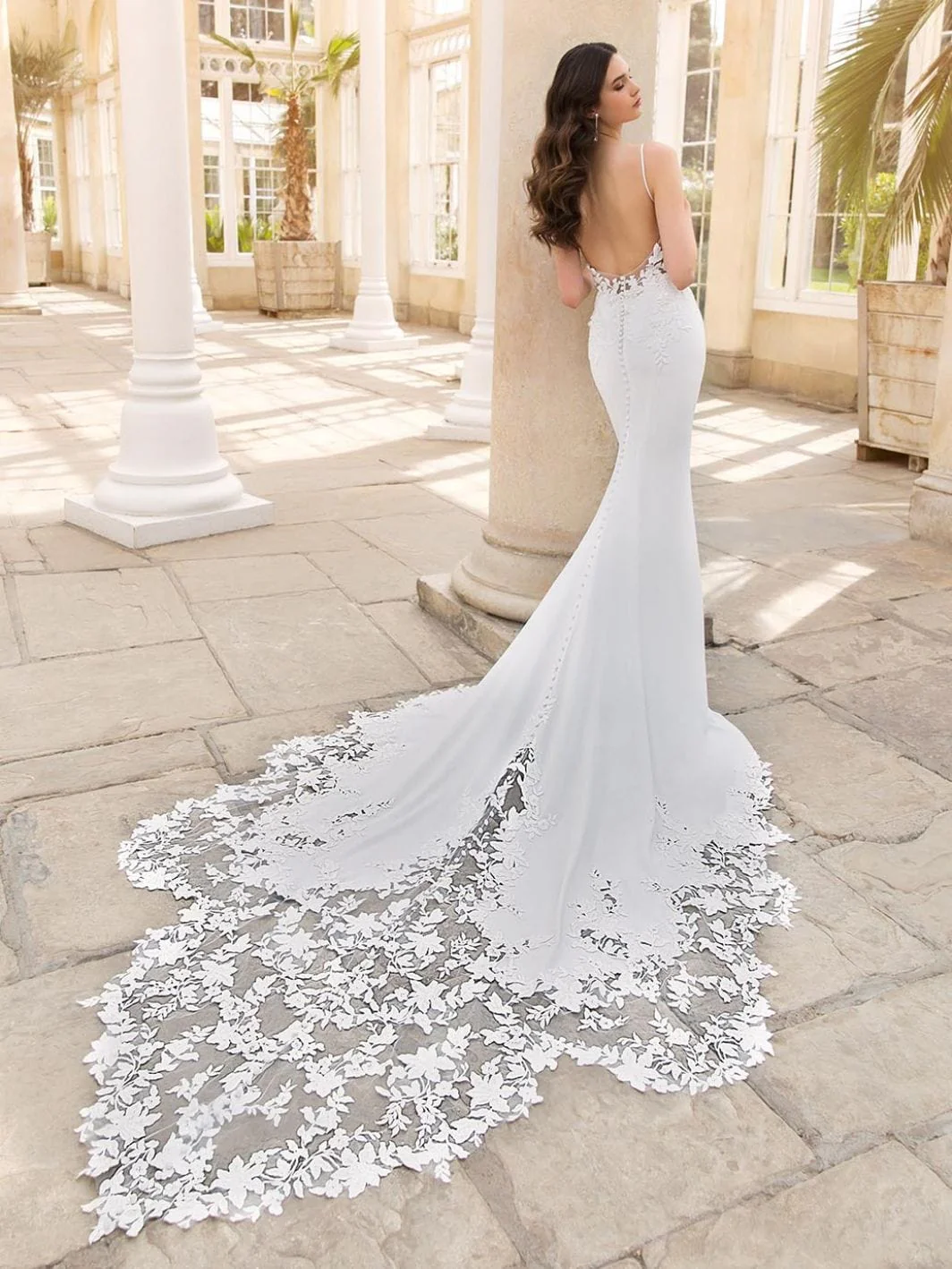 Enzoani Sinclair - Size 8 - Image 2