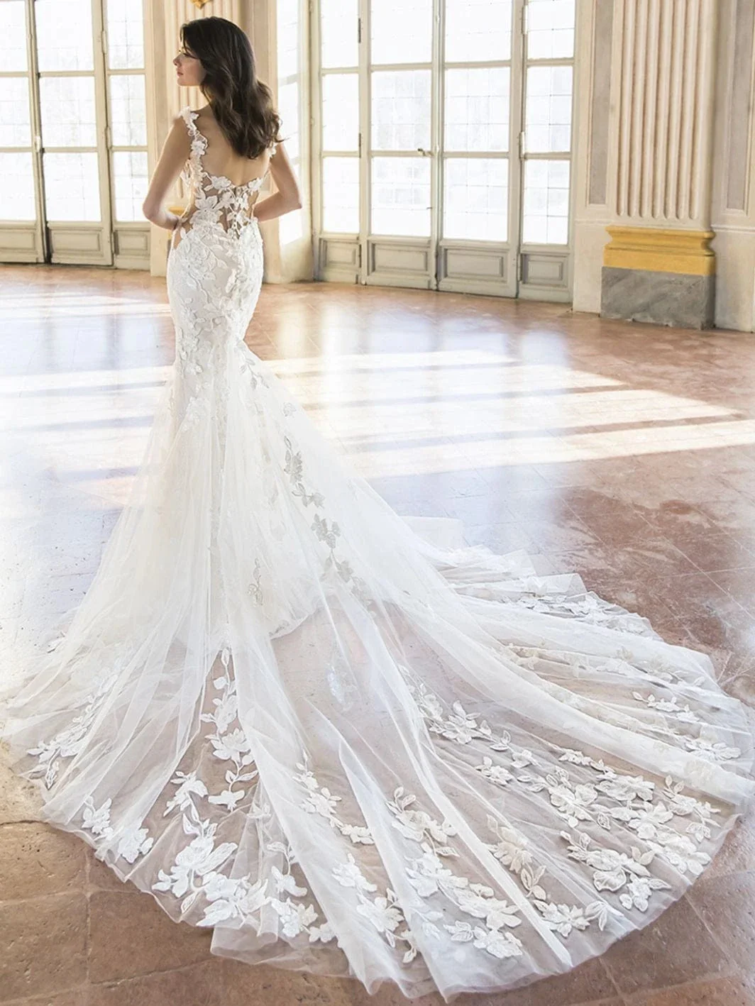 Enzoani Torianne - Size 14 - Image 2