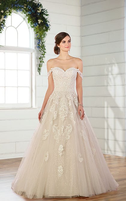 Essense of Australia D2605Lu - Size 12