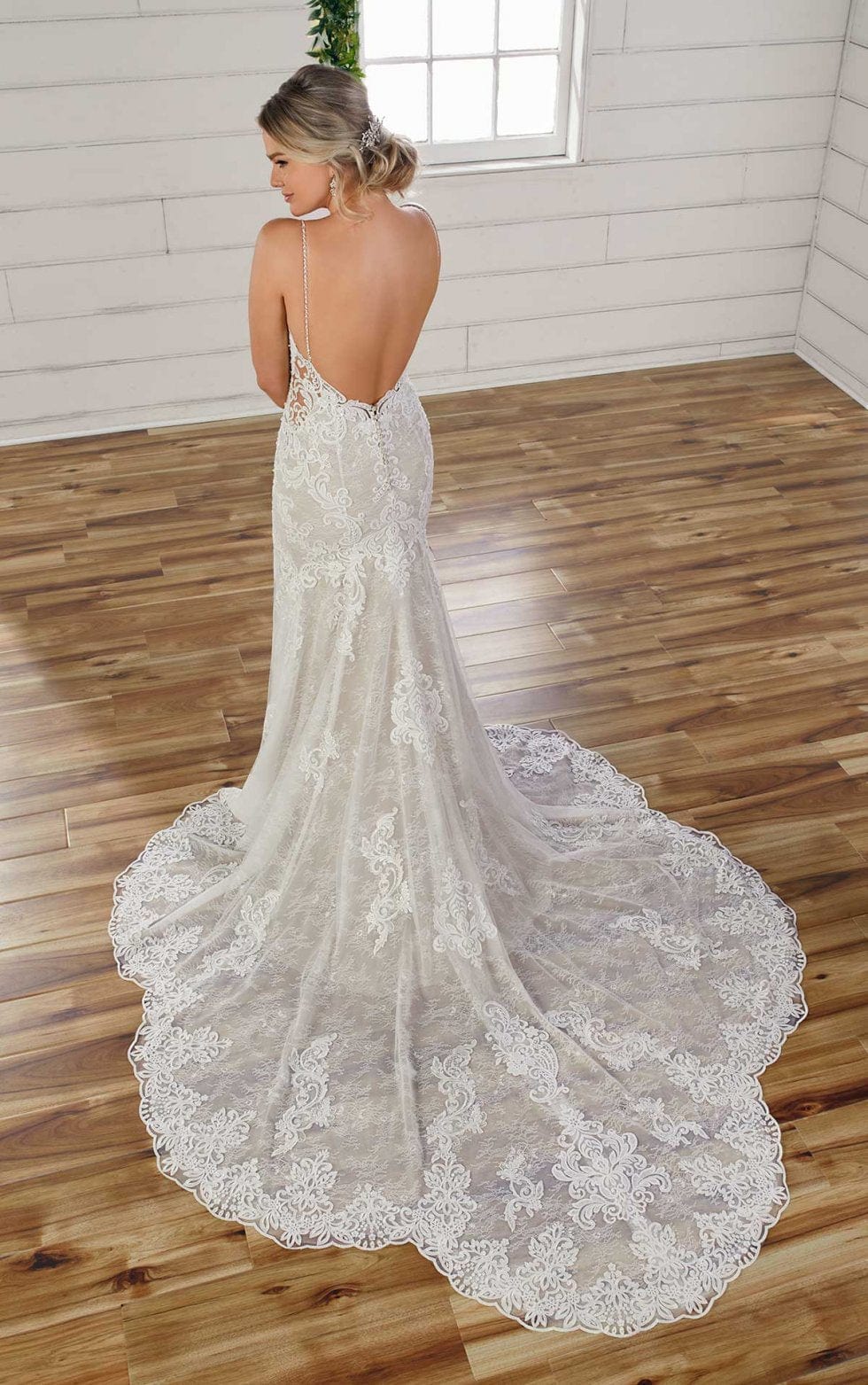 Essense of Australia D2945 - Size 10 - Image 3