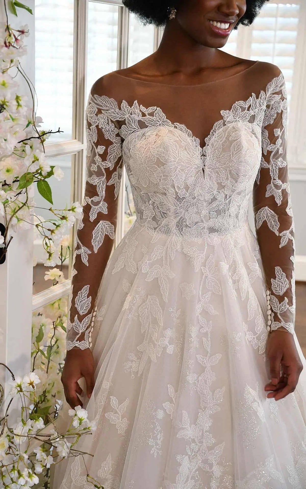 Essense of Australia D3293 - Size 16 - Image 3