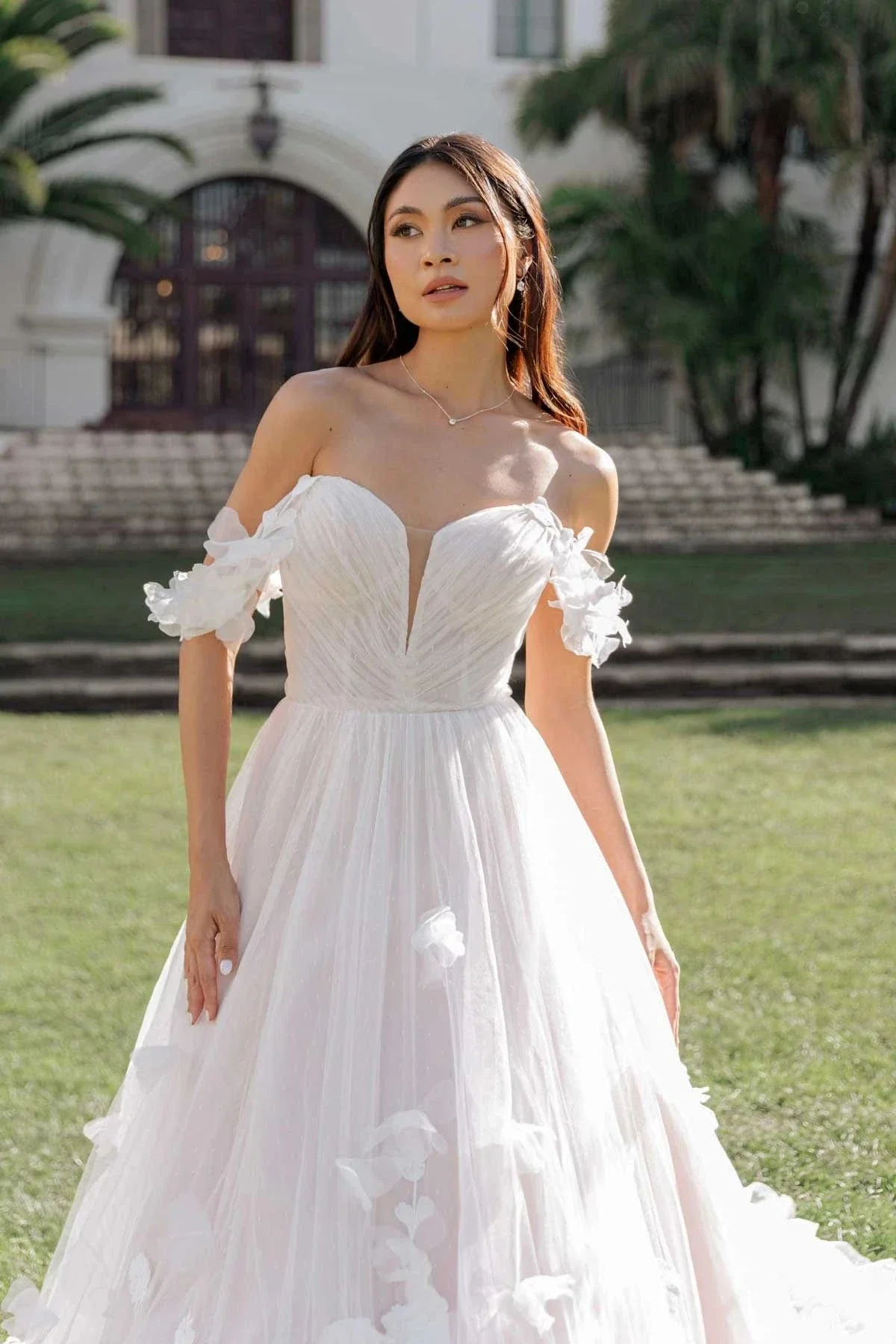 Essense of Australia D3734 - Size 12 - Image 2