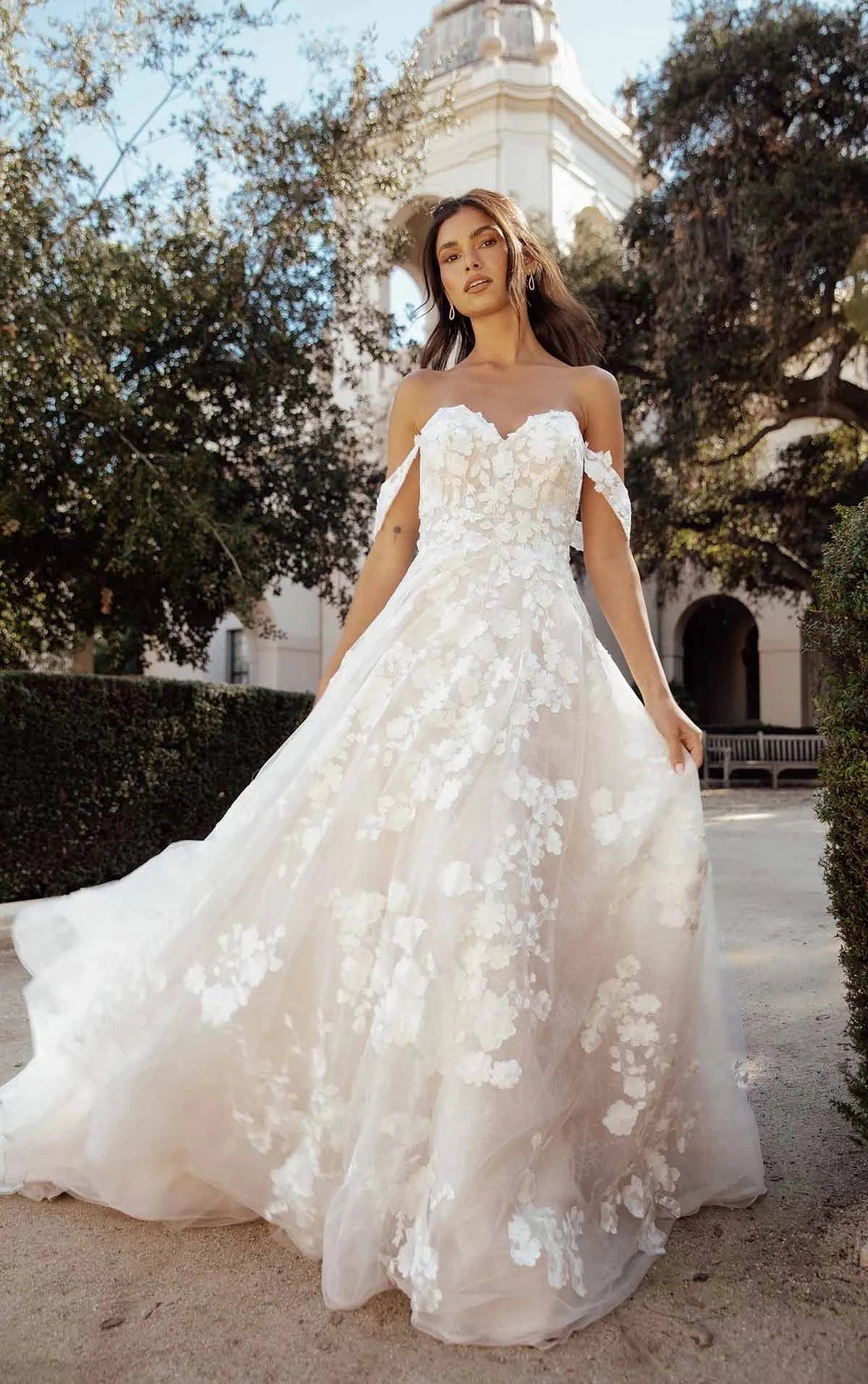 Essense of Australia D3738 - Size 14