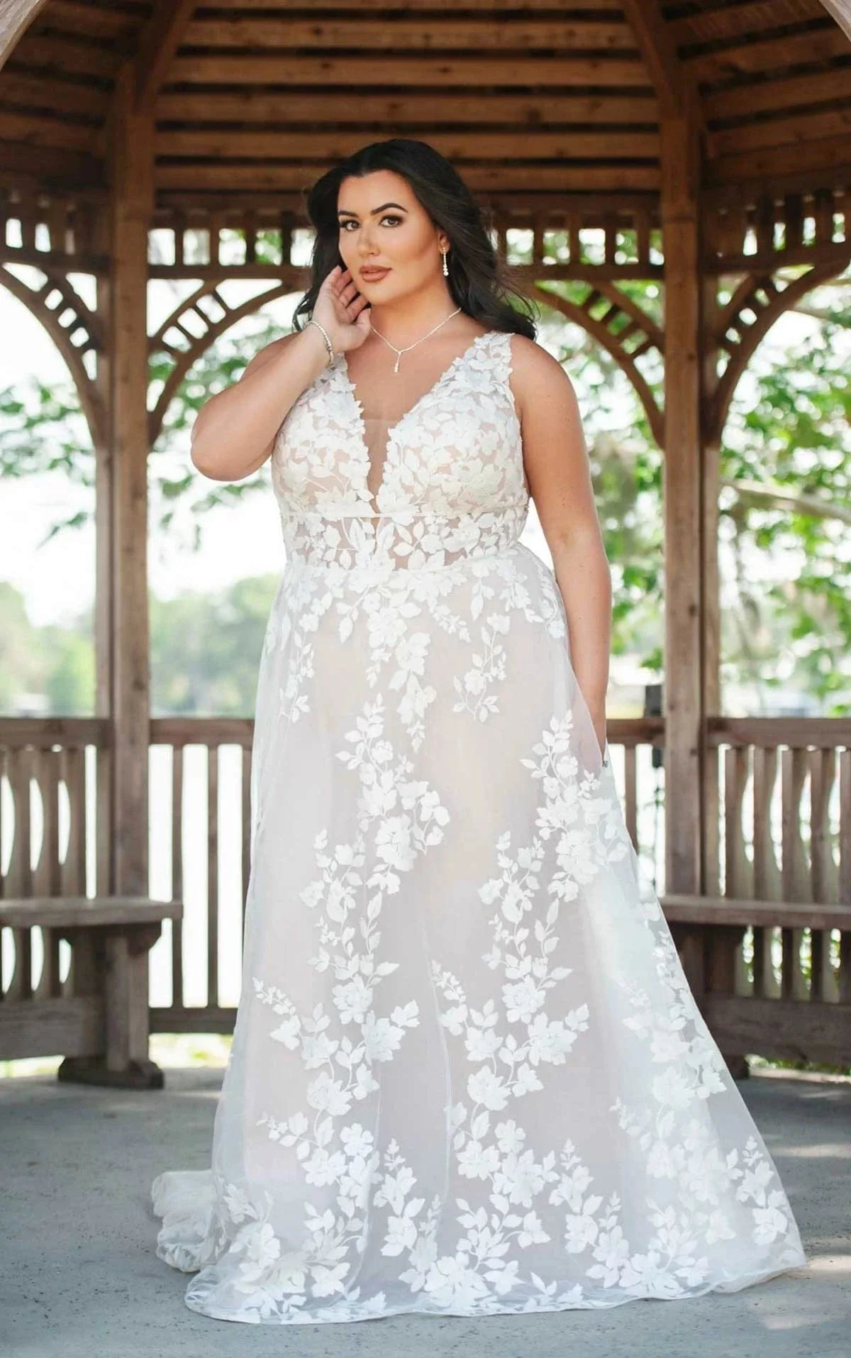 Essense of Australia D3783 - Size 20