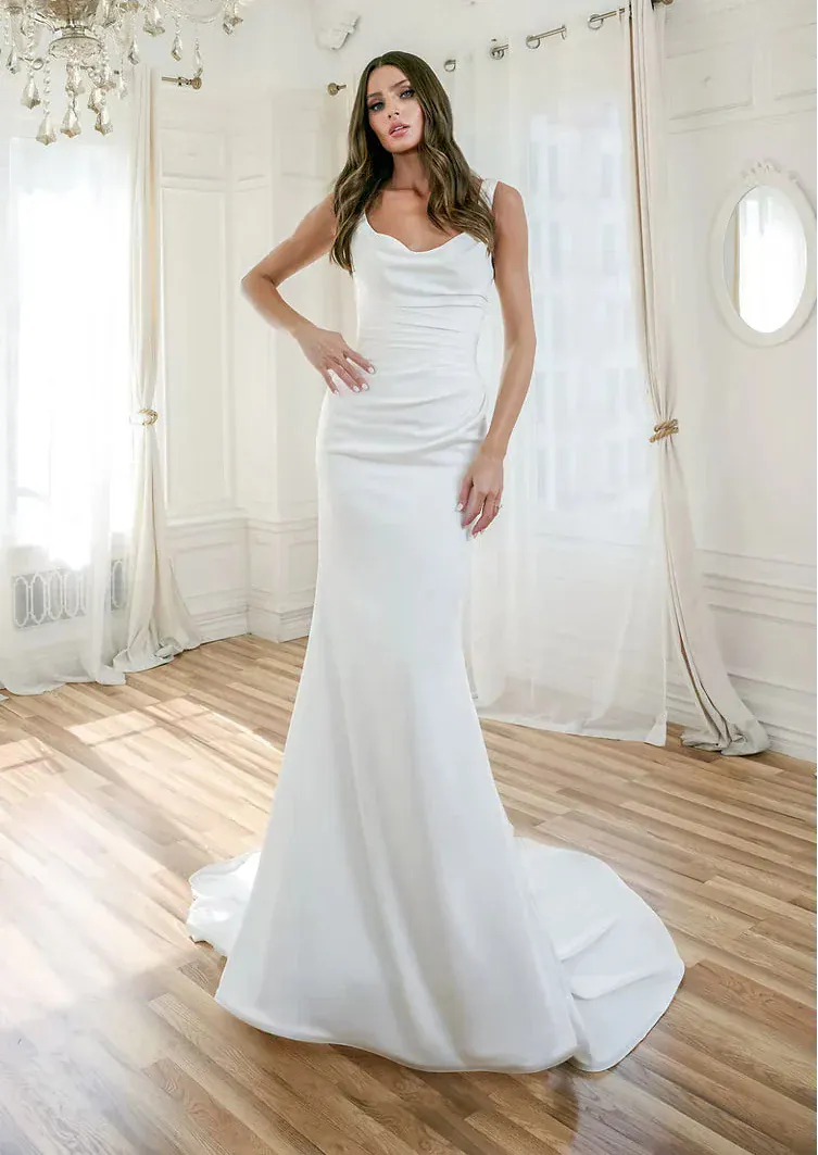 Estee Couture Eva - Size 4