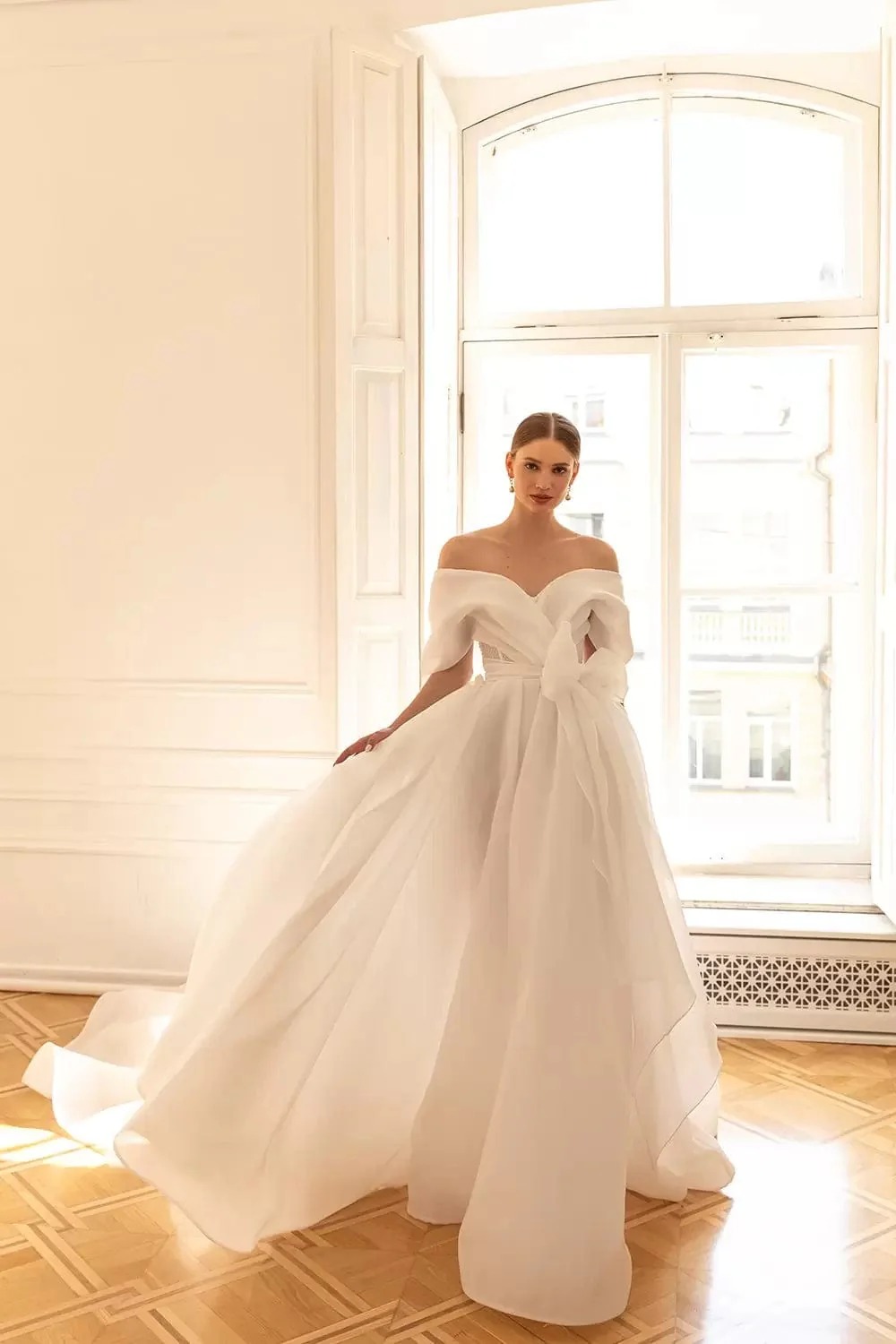 Eva Lendel Darling - Size 14