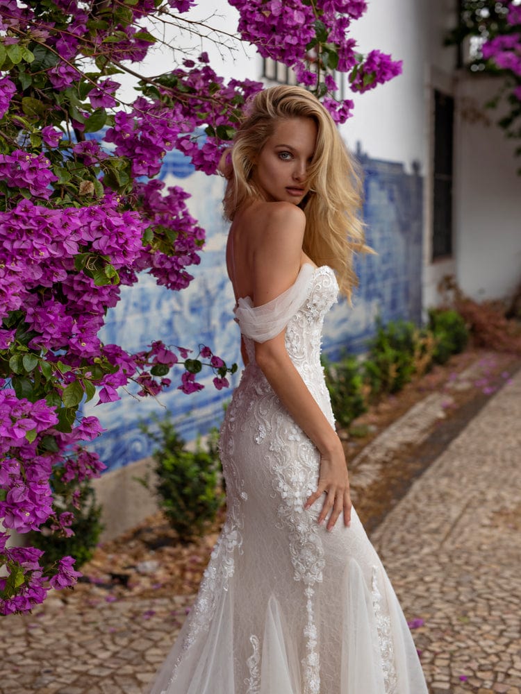 Eva Lendel Lira - Size 6 - Image 3