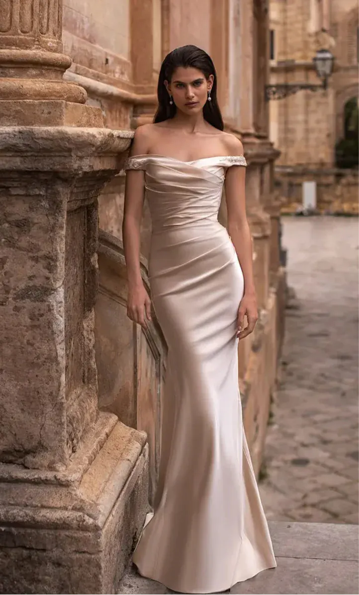 Eva Lendel Venus + Overskirt - Size 10 - Image 3