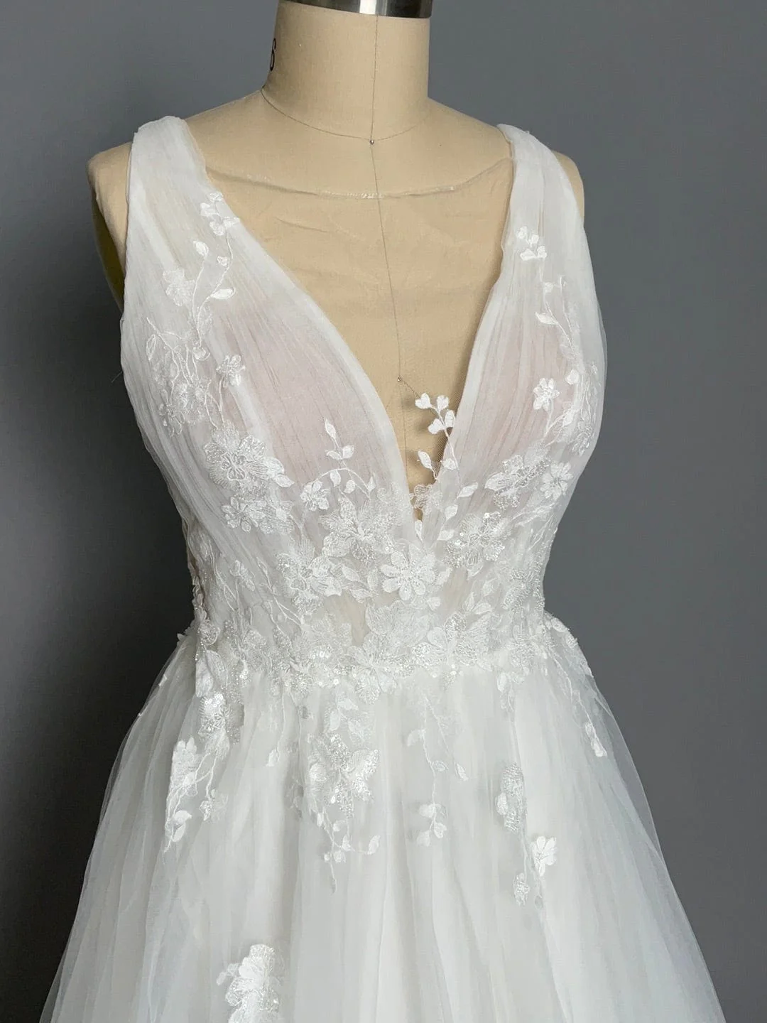 Evelyn Bridal Daisy - Size 6 - Image 5