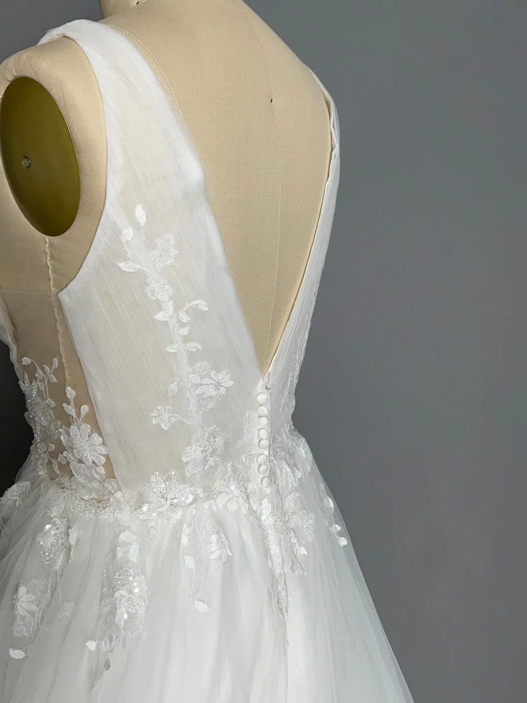 Evelyn Bridal Daisy - Size 6 - Image 6